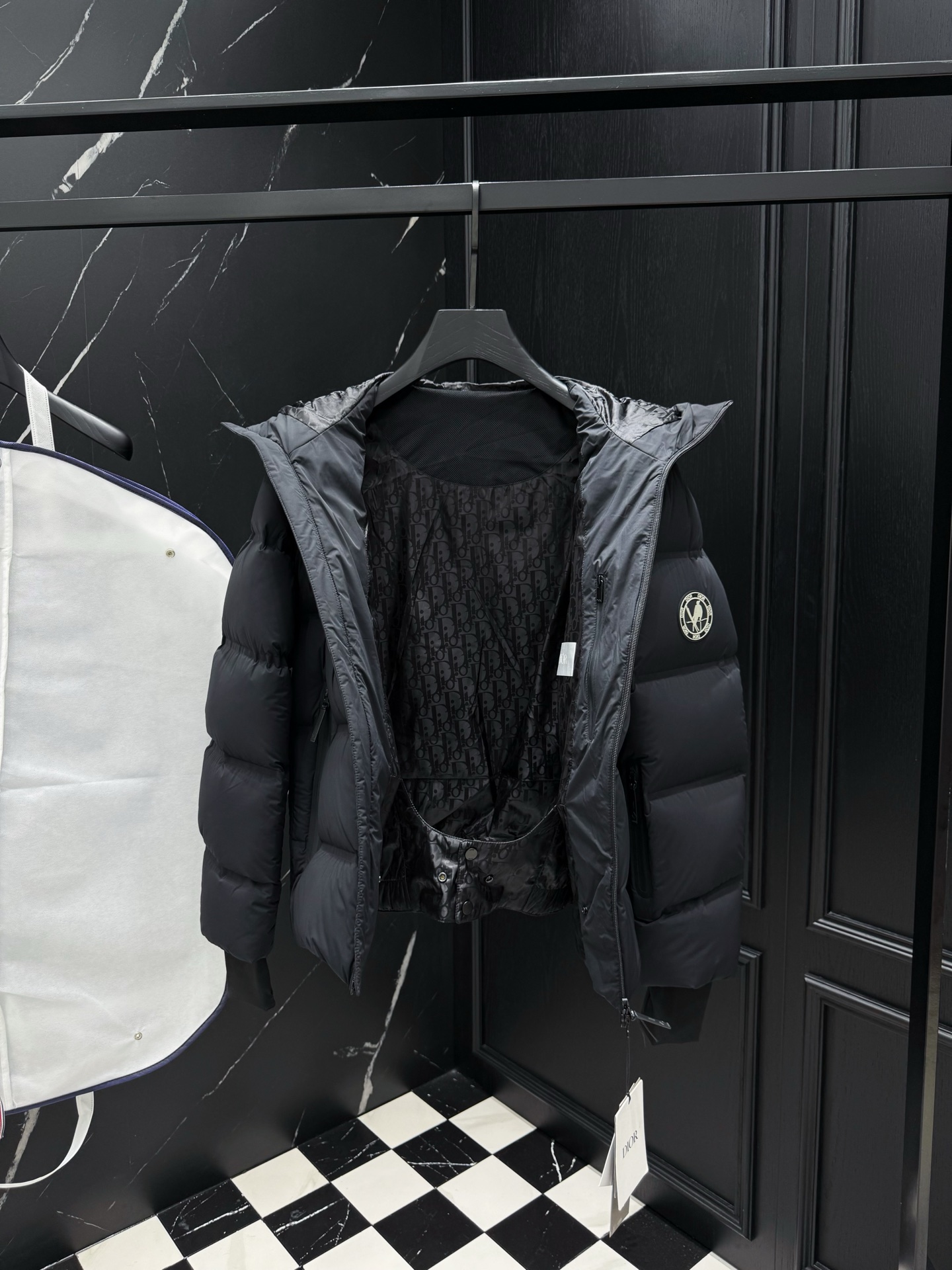 2025秋冬新款🆕原版1:1订制五金配件全进口原版定制 欢迎专柜对比 绝对的高品质 采用顶级95白鸭绒 