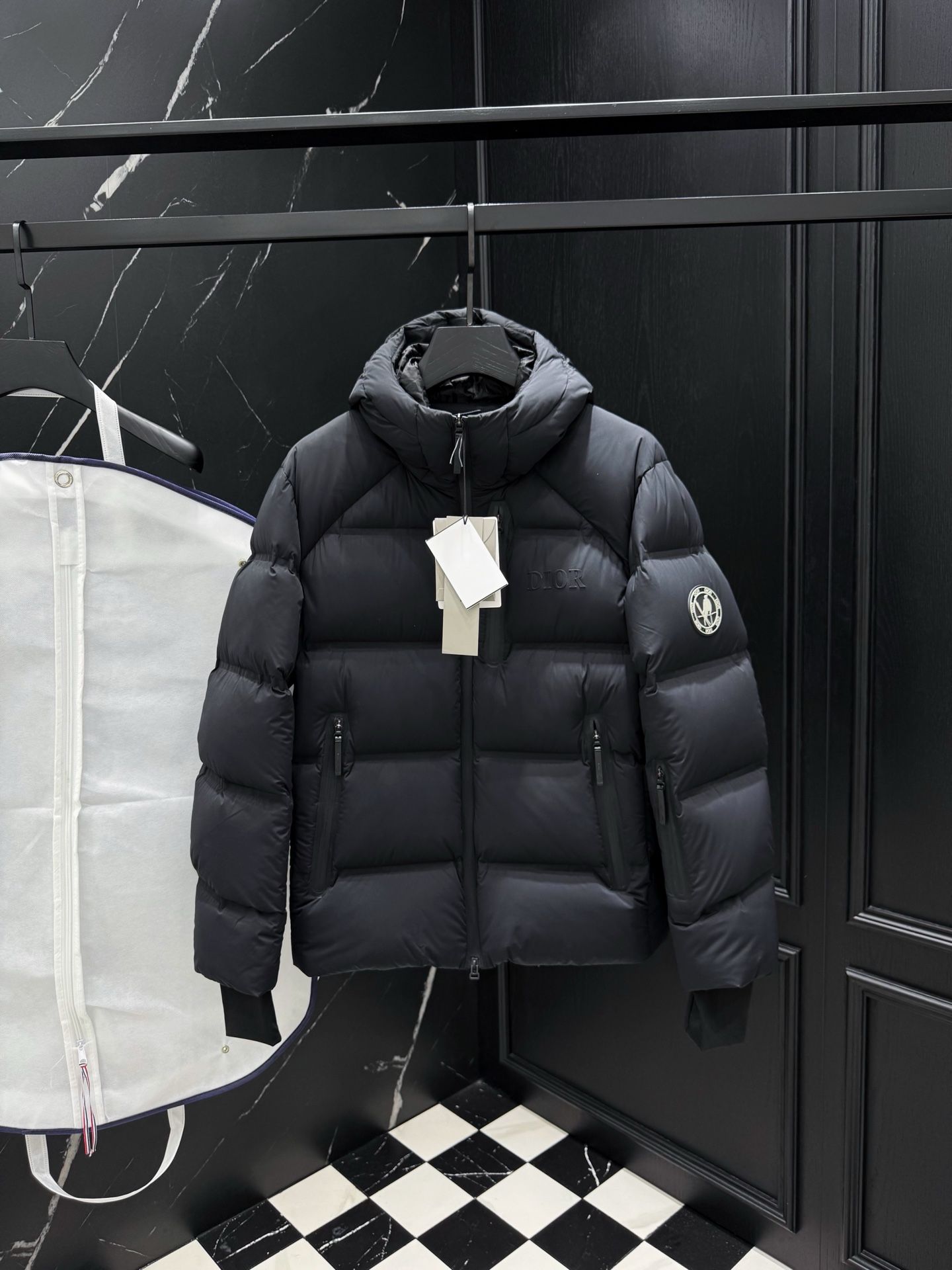 2025秋冬新款🆕原版1:1订制五金配件全进口原版定制 欢迎专柜对比 绝对的高品质 采用顶级95白鸭绒 