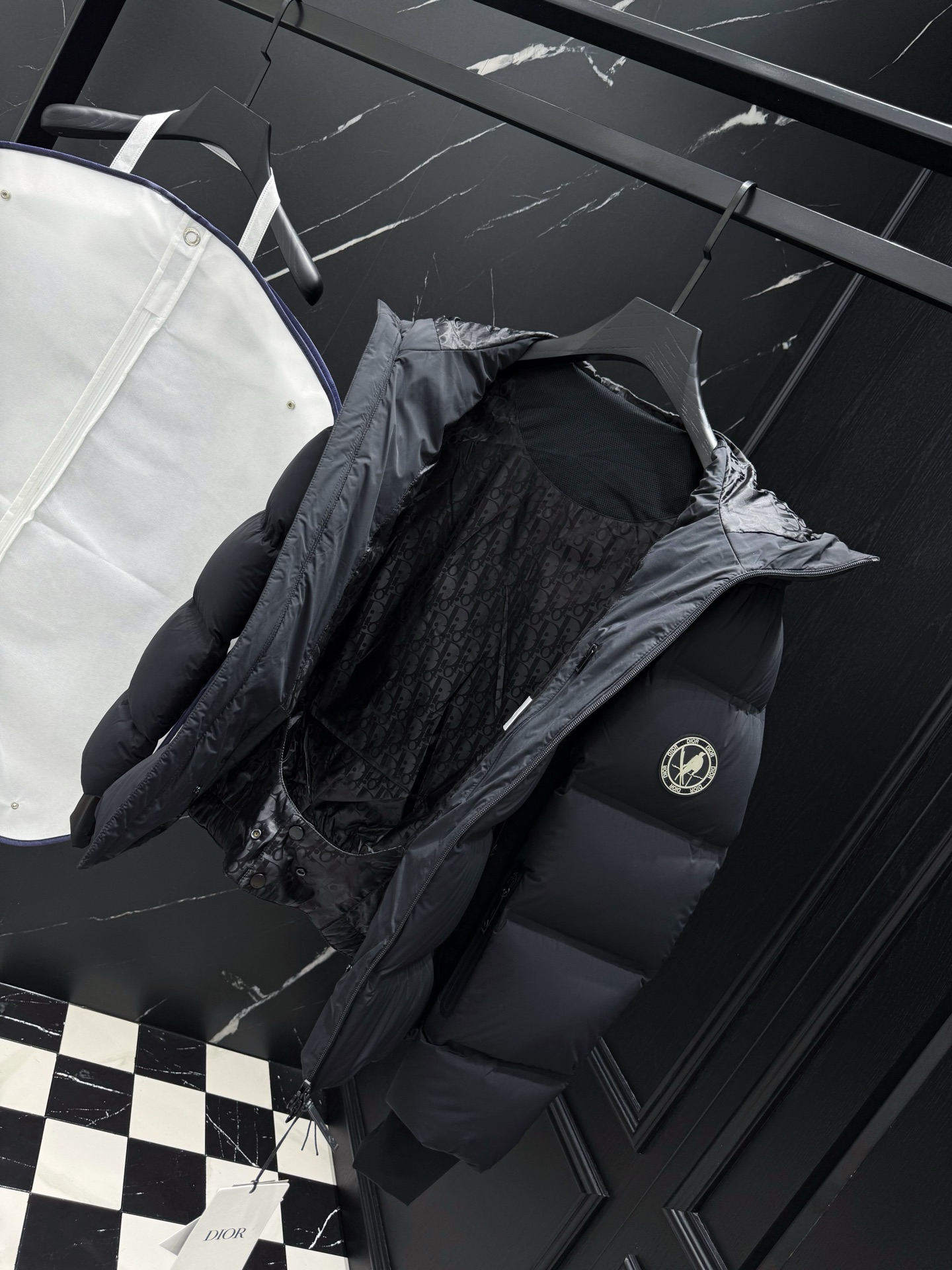 2025秋冬新款🆕原版1:1订制五金配件全进口原版定制 欢迎专柜对比 绝对的高品质 采用顶级95白鸭绒 