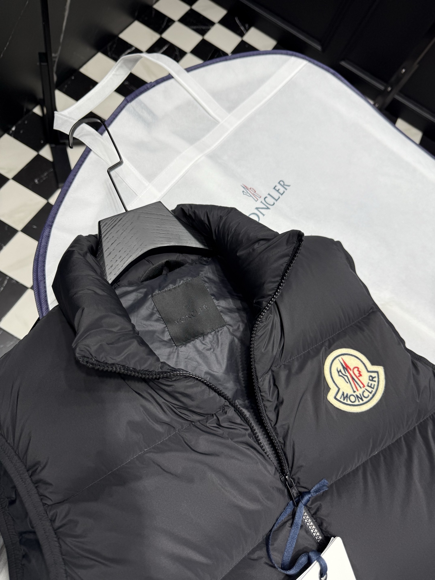 NO:520353,down inner details, down jacket,alexander wang19860909羽绒 内里细节,,down jacket,alexander wang,Men's clothing