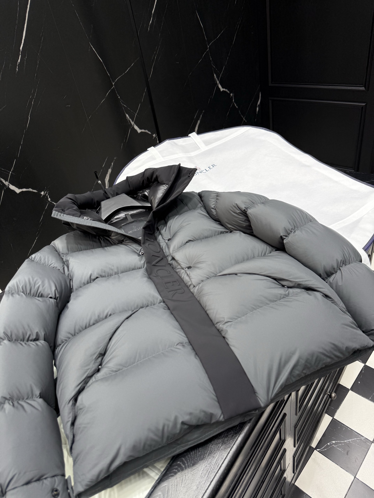 NO:520350,Inside details, alexander wang19860909内里细节,,alexander wang,Men's clothing