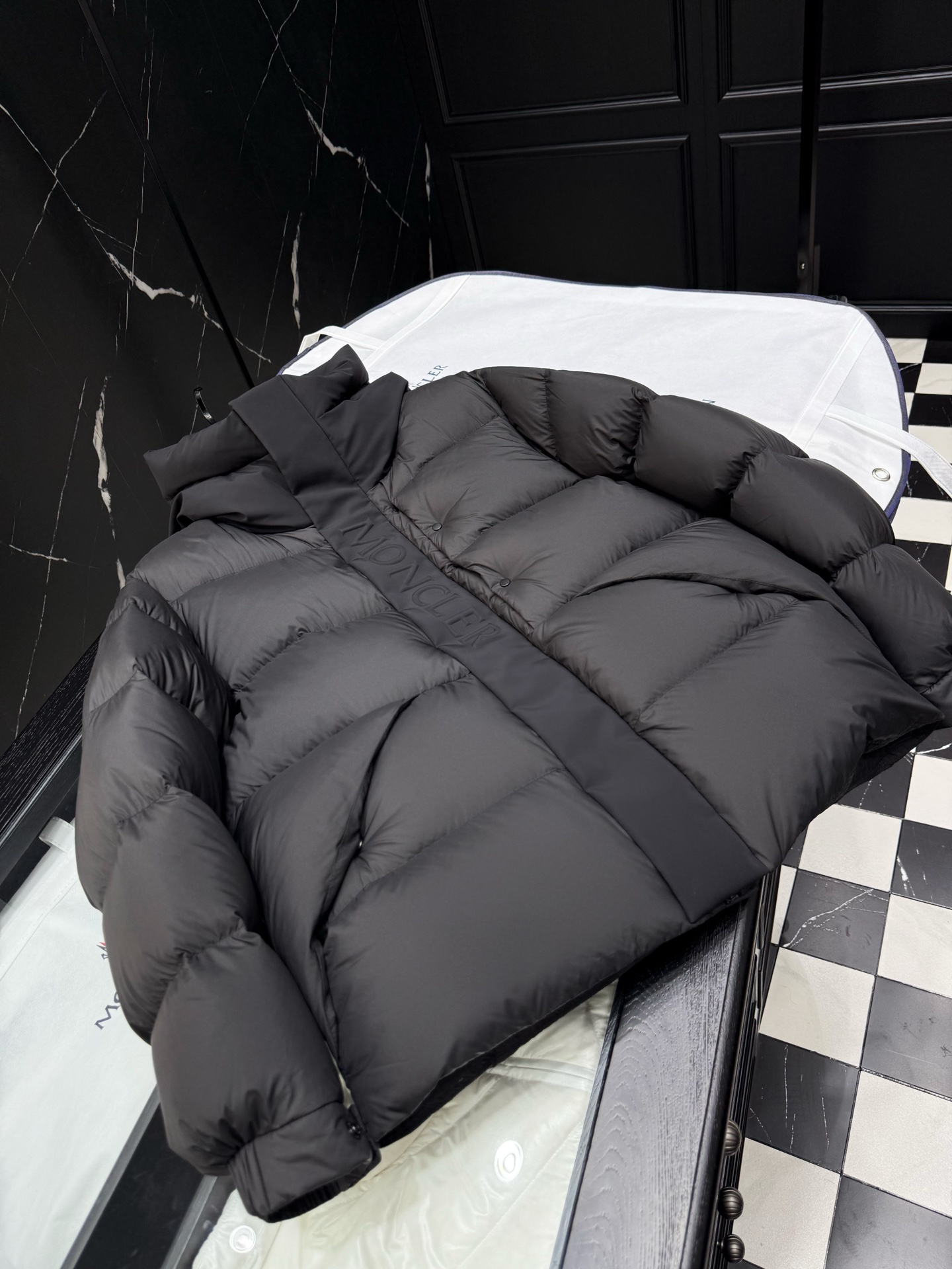 NO:520354,Tile picture, alexander wang19860909平铺图,,alexander wang,Men's clothing