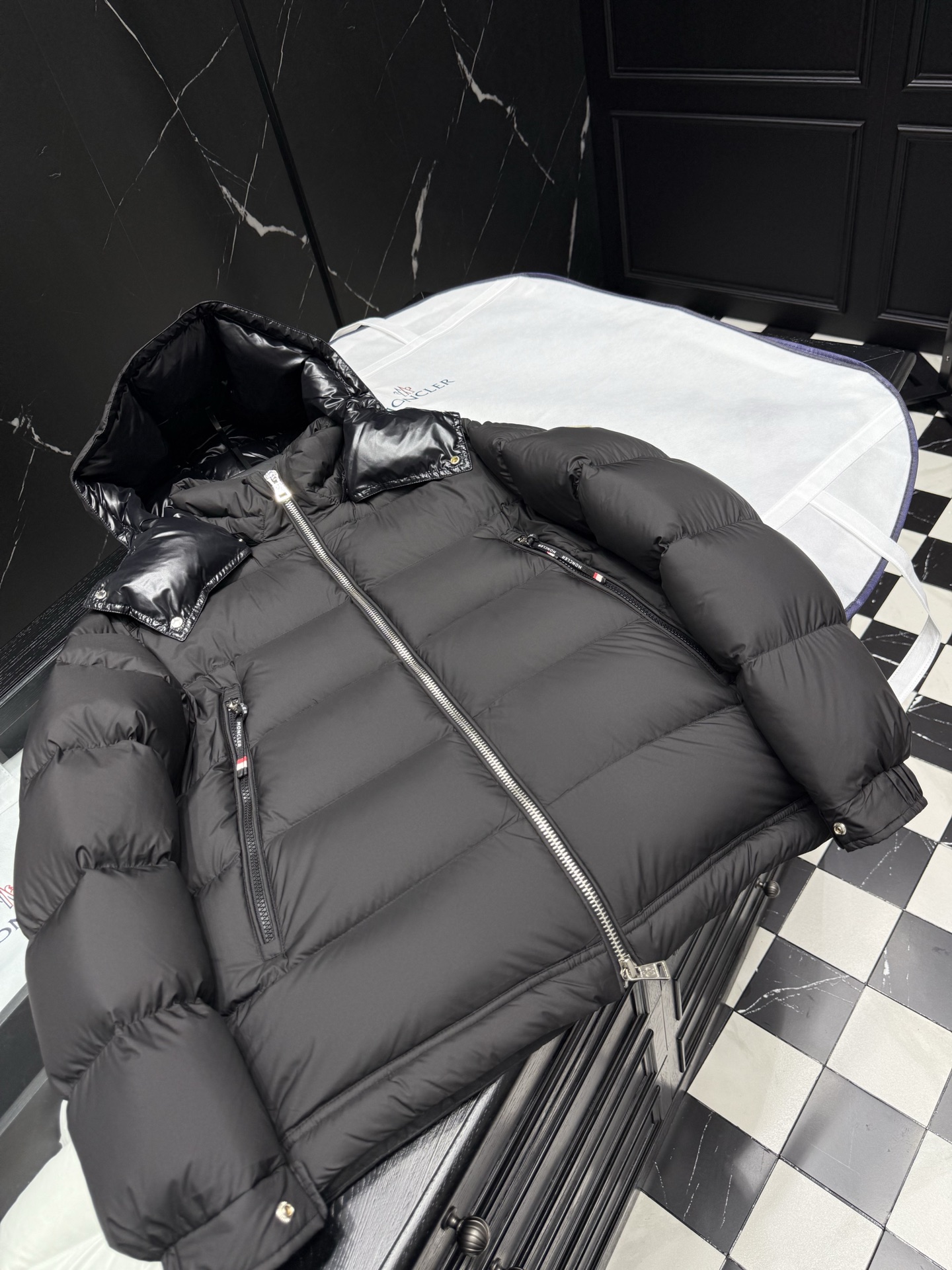 NO:520335,Tile picture, alexander wang19860909平铺图,,alexander wang,Men's clothing