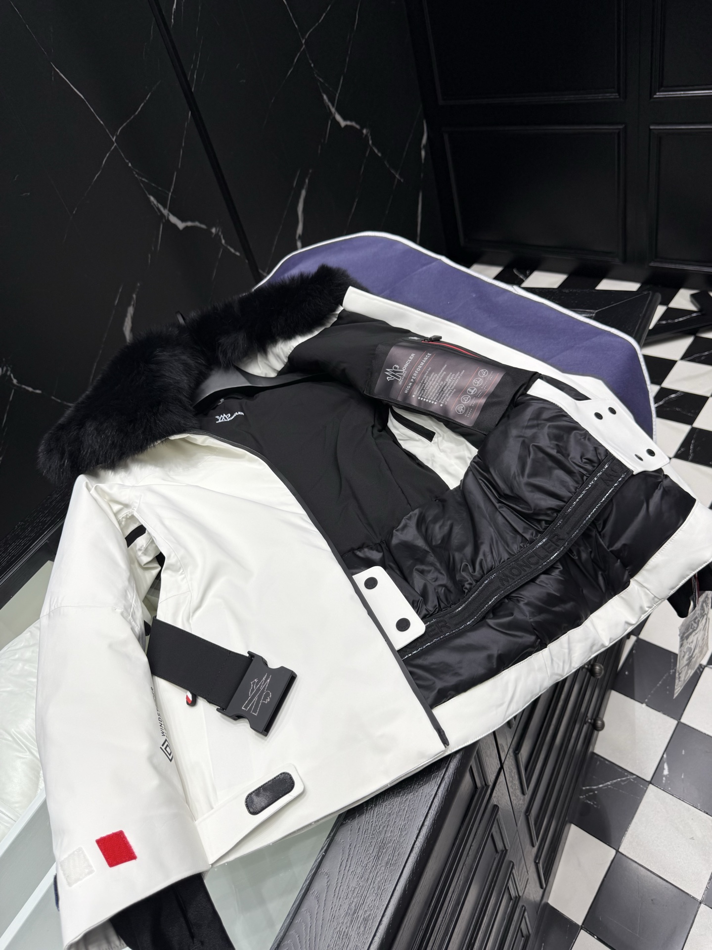 MONCLER White Down Ski Jacket with Fur Trim - Stylish Winter Outfit 4 i1757611441538 4787 0 3