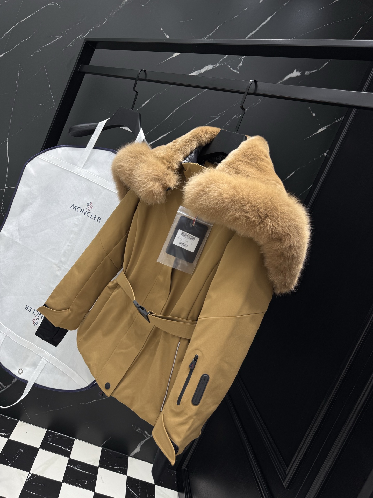 MONCLER Fur-Trimmed Belted Ski Jacket - Stylish and Functional Outerwear 5 i1757777194579 3582 0 3