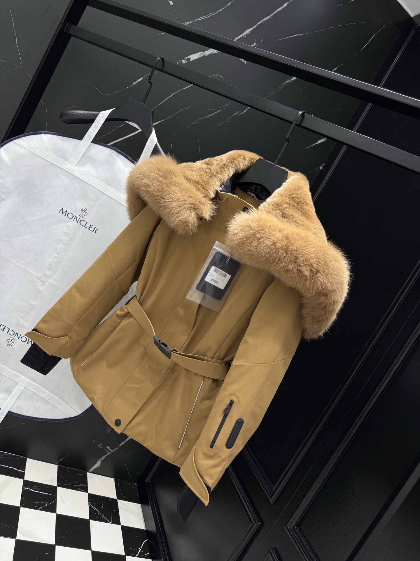 MONCLER Fur-Trimmed Belted Ski Jacket - Stylish and Functional Outerwear 3 i1757777194618 8582 0 1