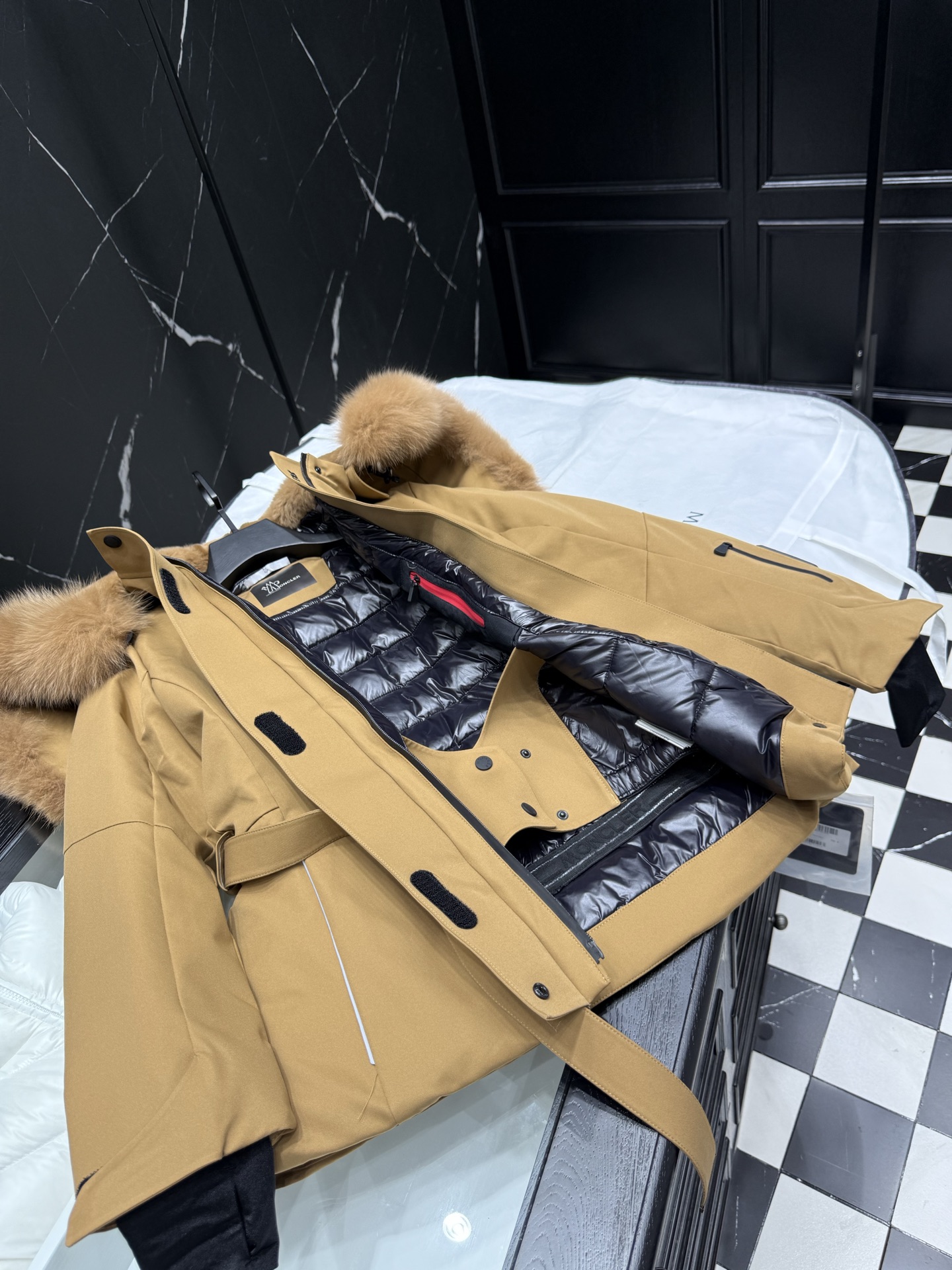 MONCLER Fur-Trimmed Down Jacket - Luxury Outerwear for Women 5 i1757777260293 4490 0 3
