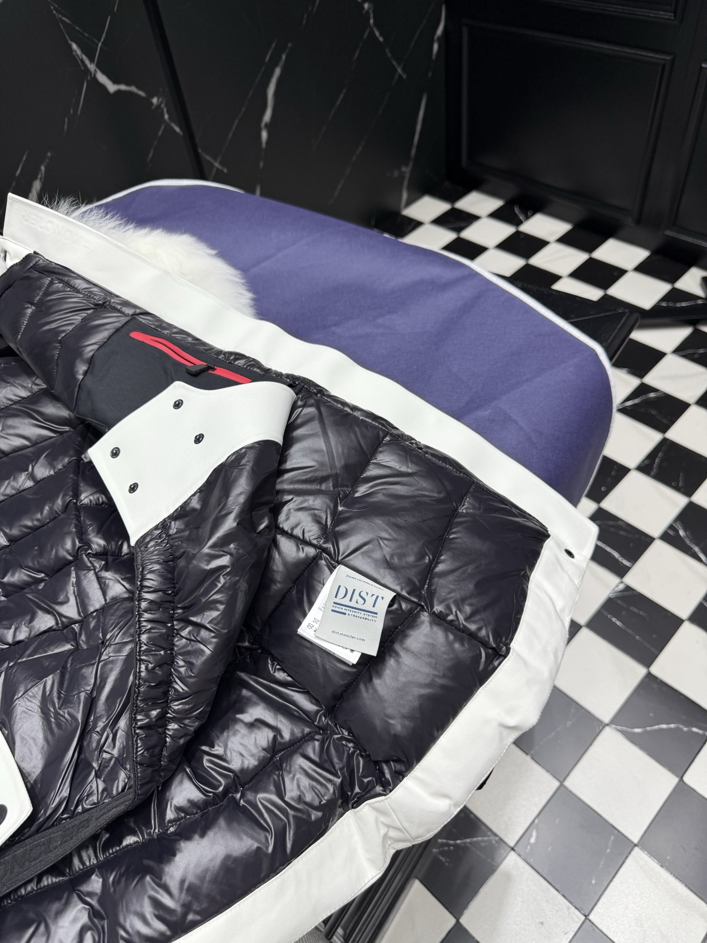 Moncler Stylish White Down Coat with Fur Trim - Winter Essential 5 i1757777690405 453 0 4