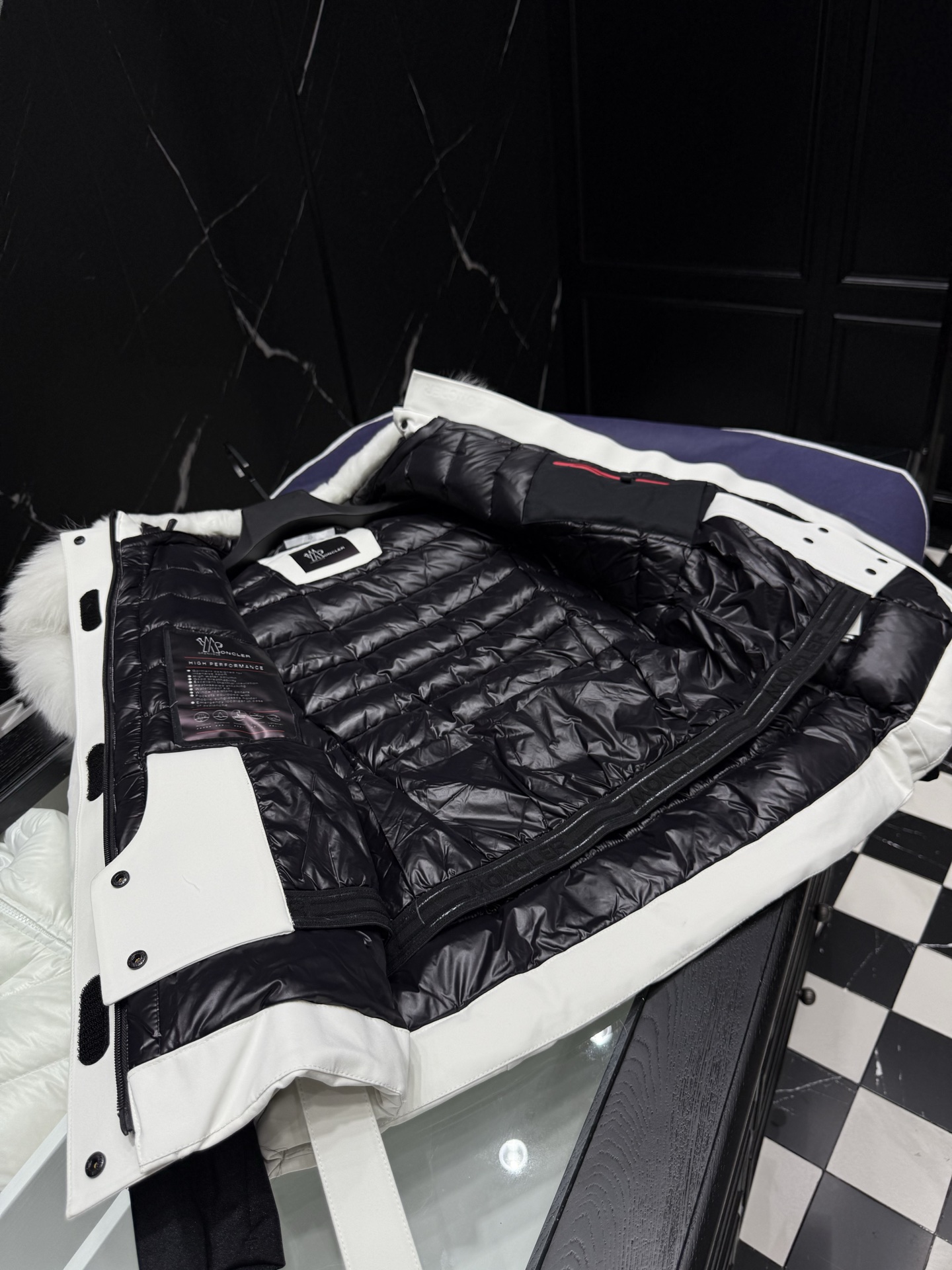 Moncler Stylish White Down Coat with Fur Trim - Winter Essential 6 i1757777691389 2135 0 5