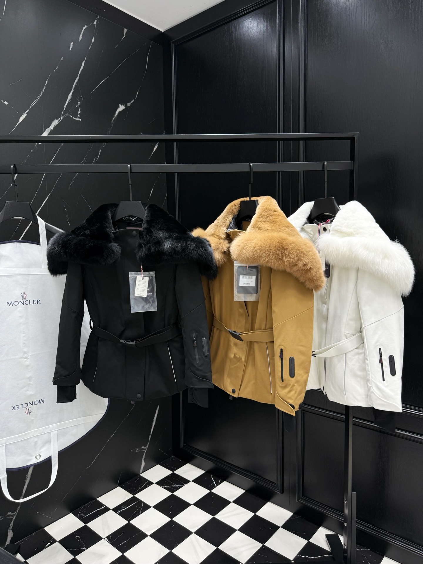 MONCLER Women's Belted Ski Jacket with Fur Trim - Stylish Winter Outerwear