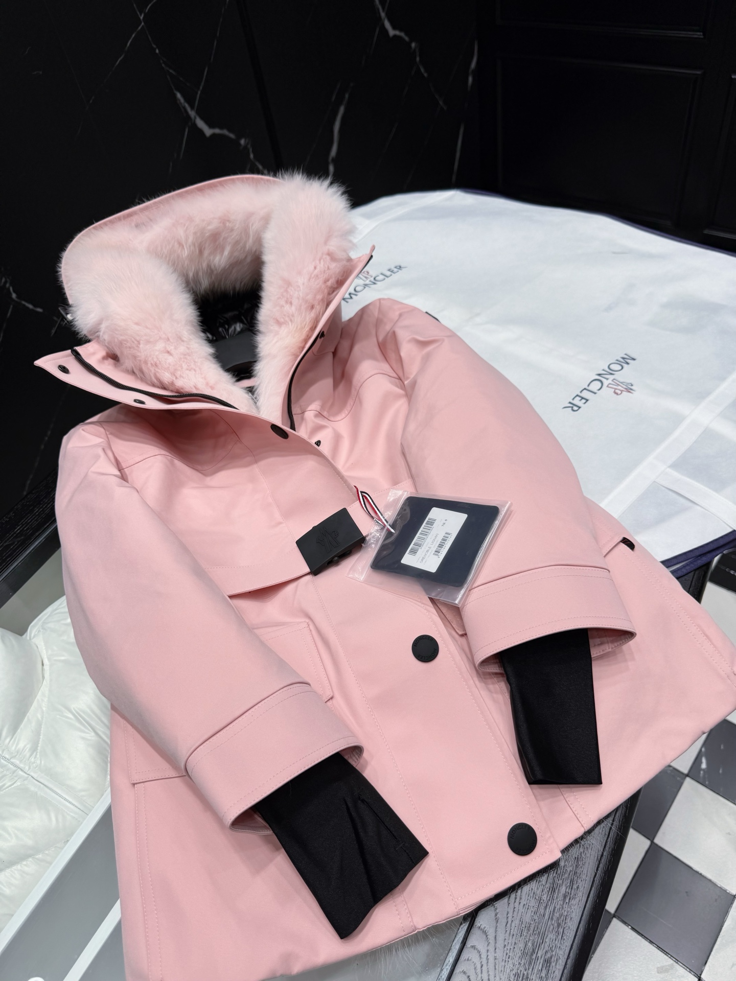 MONCLER Pink Fur-Trimmed Hooded Down Padded Jacket - Stylish Winter Warmth 4 i1757945440052 2542 0 2
