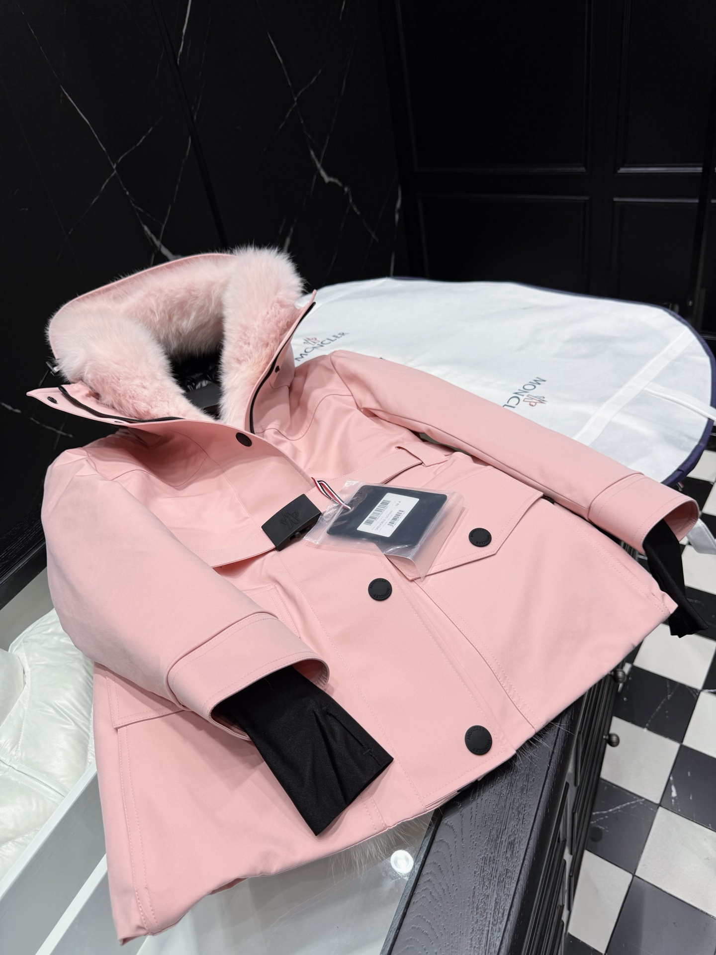 MONCLER Pink Fur-Trimmed Hooded Down Padded Jacket - Stylish Winter Warmth 6 i1757945441750 8747 0 4