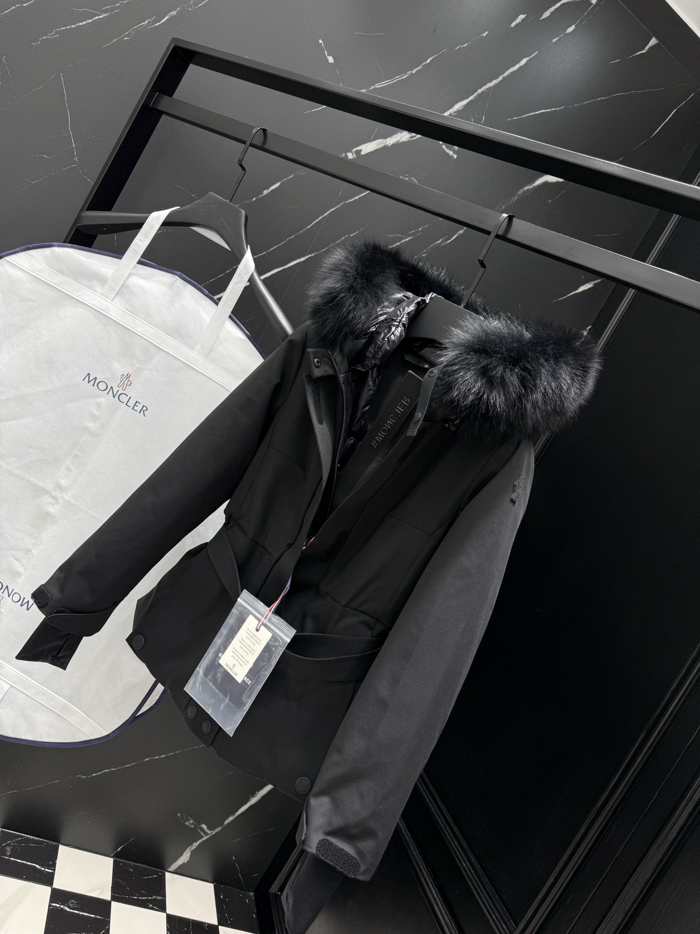 MONCLER Black Down Jacket with Fur Hood and Belted Waist - Stylish and Warm 5 i1758036774416 7396 0 4