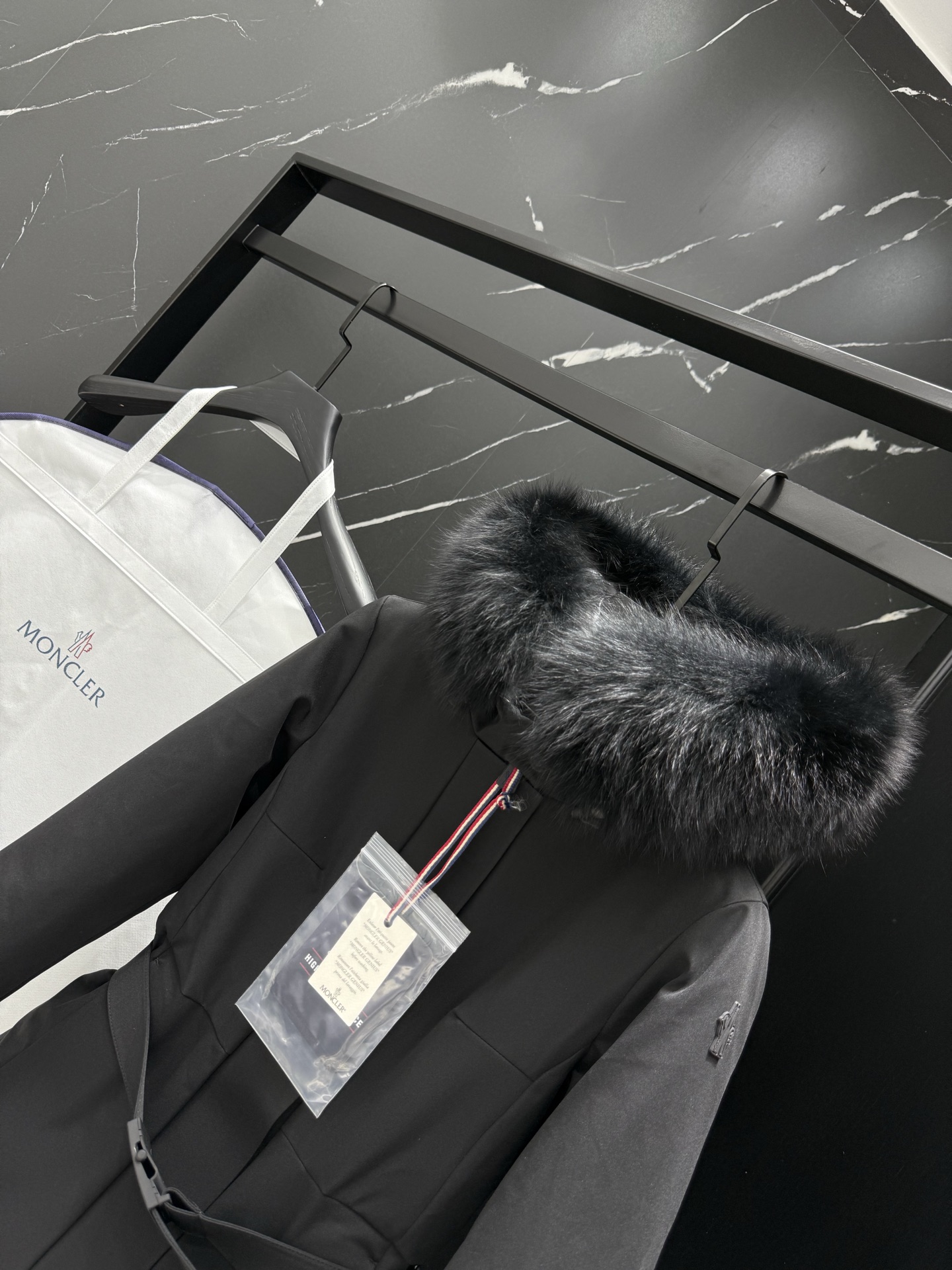 MONCLER Black Down Jacket with Fur Hood and Belted Waist - Stylish and Warm 3 i1758036775627 2849 0 2