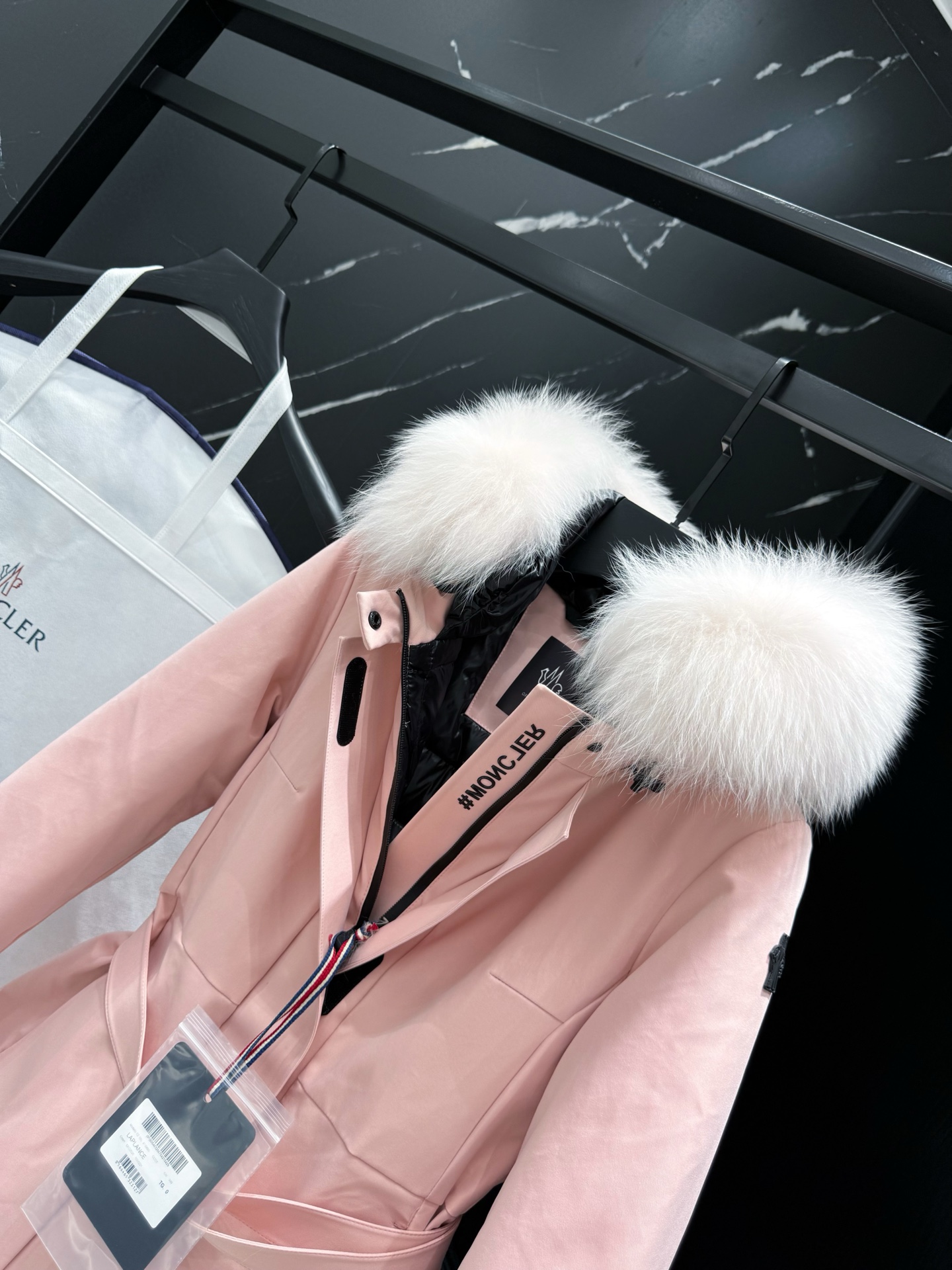 MONCLER Pink Down Ski Jacket with Fur Hood and Belted Waist - Stylish Warmth 9 i1758036789135 8700 0 7
