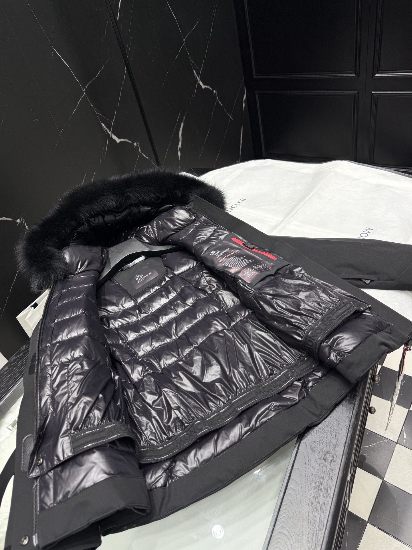 MONCLER Women's Black Down Jacket with Fur Trim - Stylish & Warm 5 i1758037505097 7472 0 4