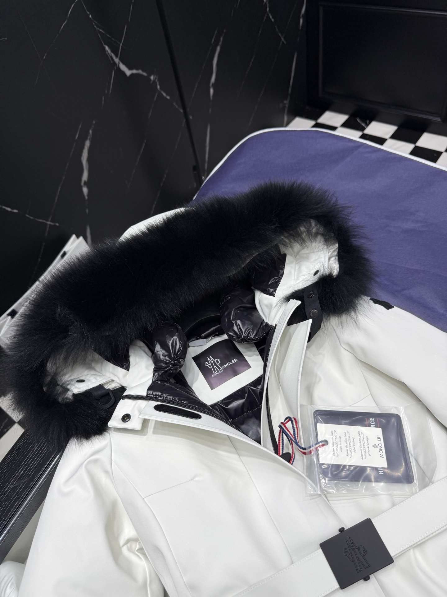 MONCLER Women's White Down Jacket with Fur Hood and Belt 5 i1758037813994 7144 0 3