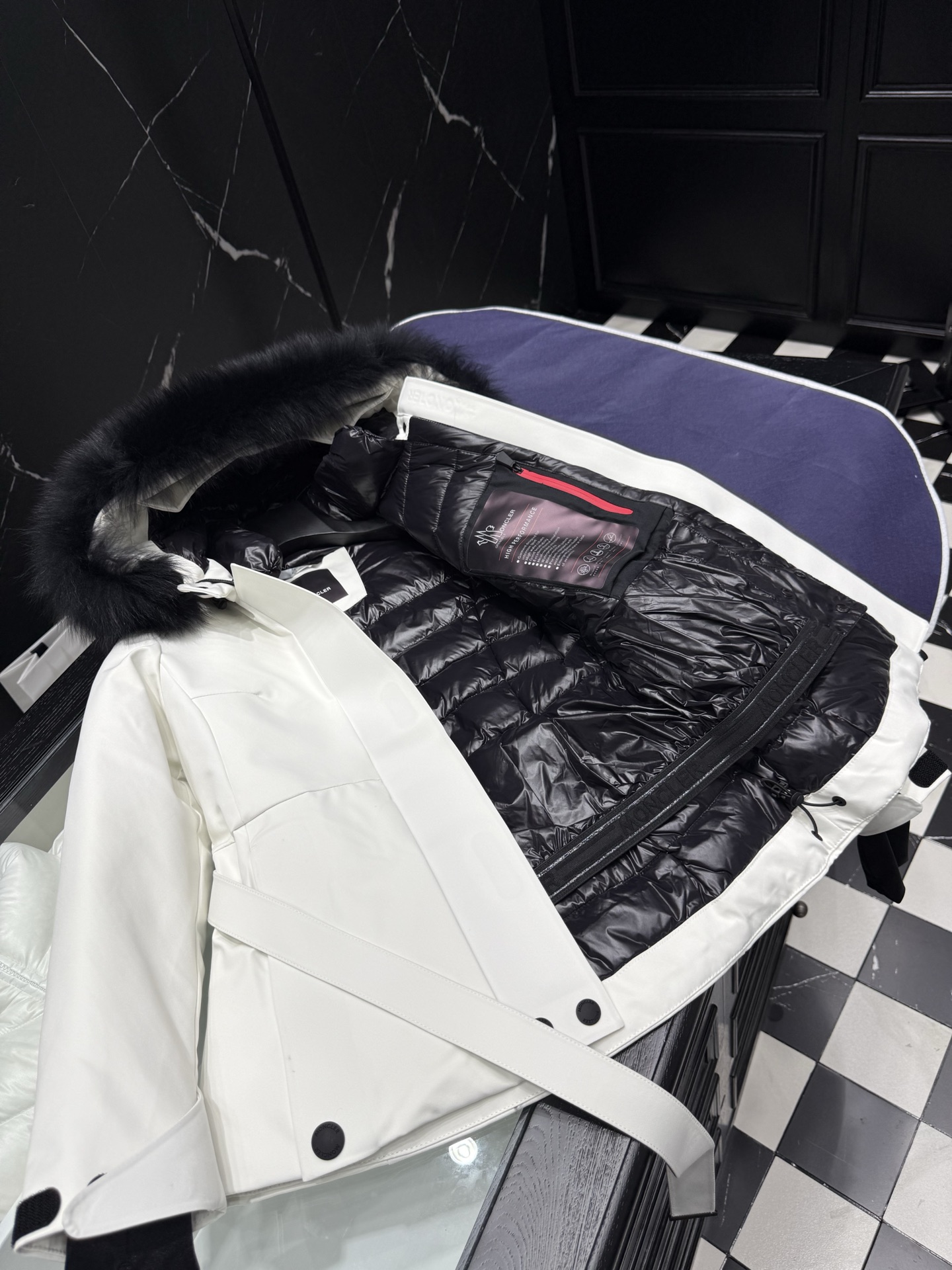 MONCLER White Down Padded Belted Jacket with Fur Hood 2 i1758037824334 720 0 0