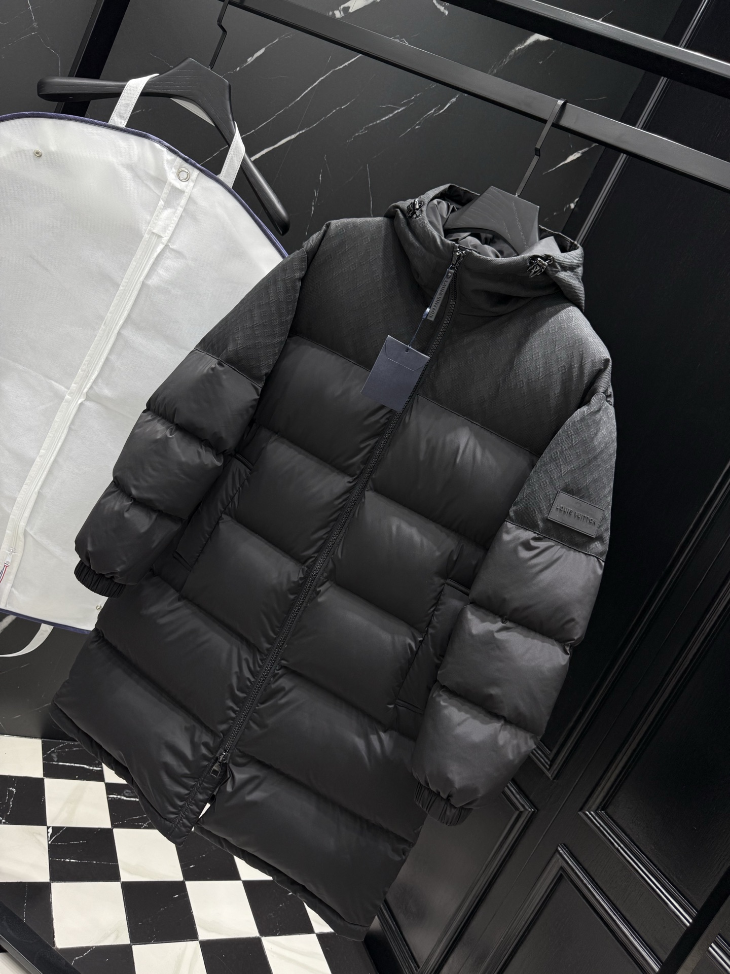 2025秋冬新款🆕原版1:1订制五金配件全进口原版定制 欢迎专柜对比 绝对的高品质 采用顶级95白鸭绒 