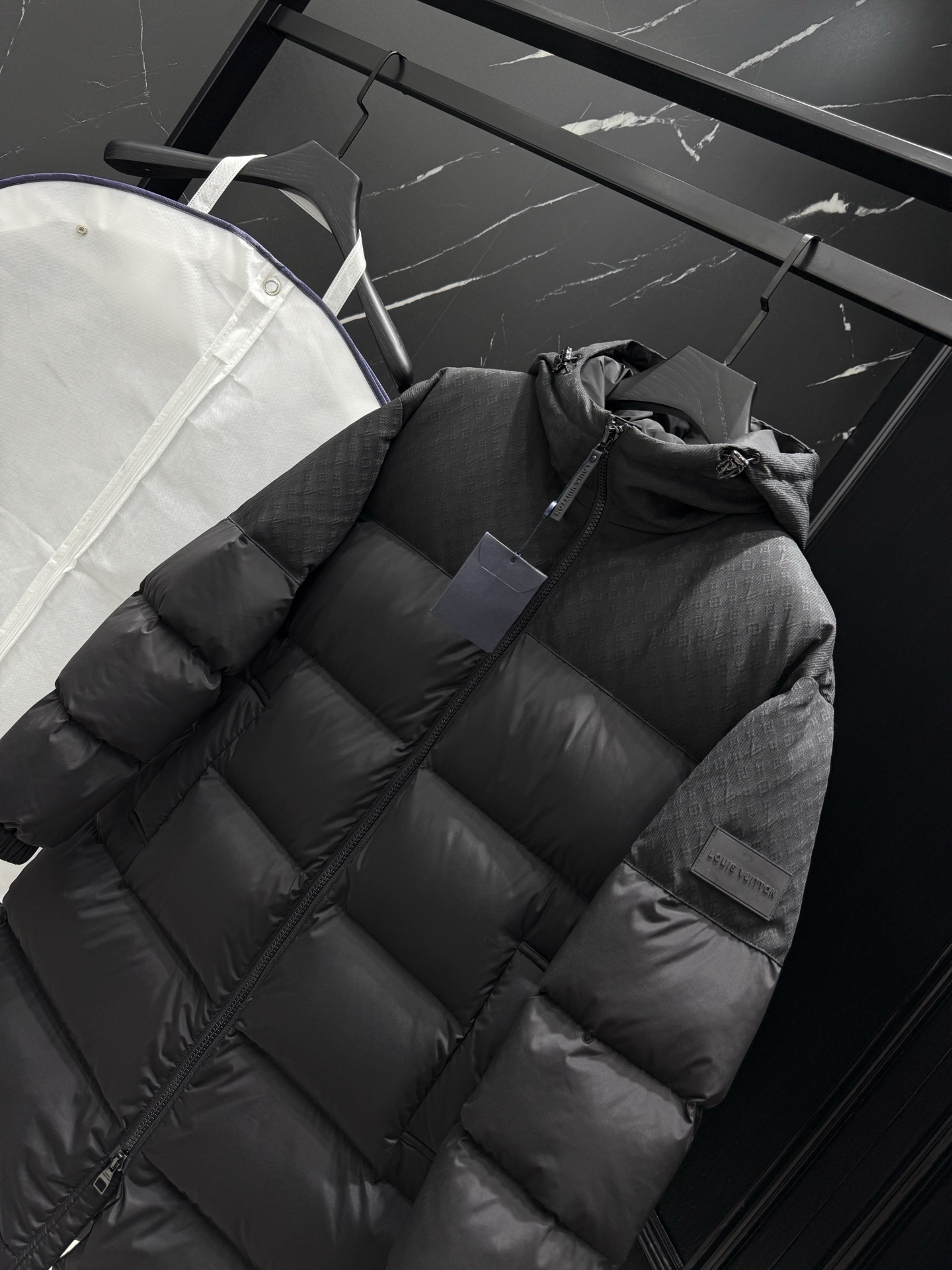 2025秋冬新款🆕原版1:1订制五金配件全进口原版定制 欢迎专柜对比 绝对的高品质 采用顶级95白鸭绒 