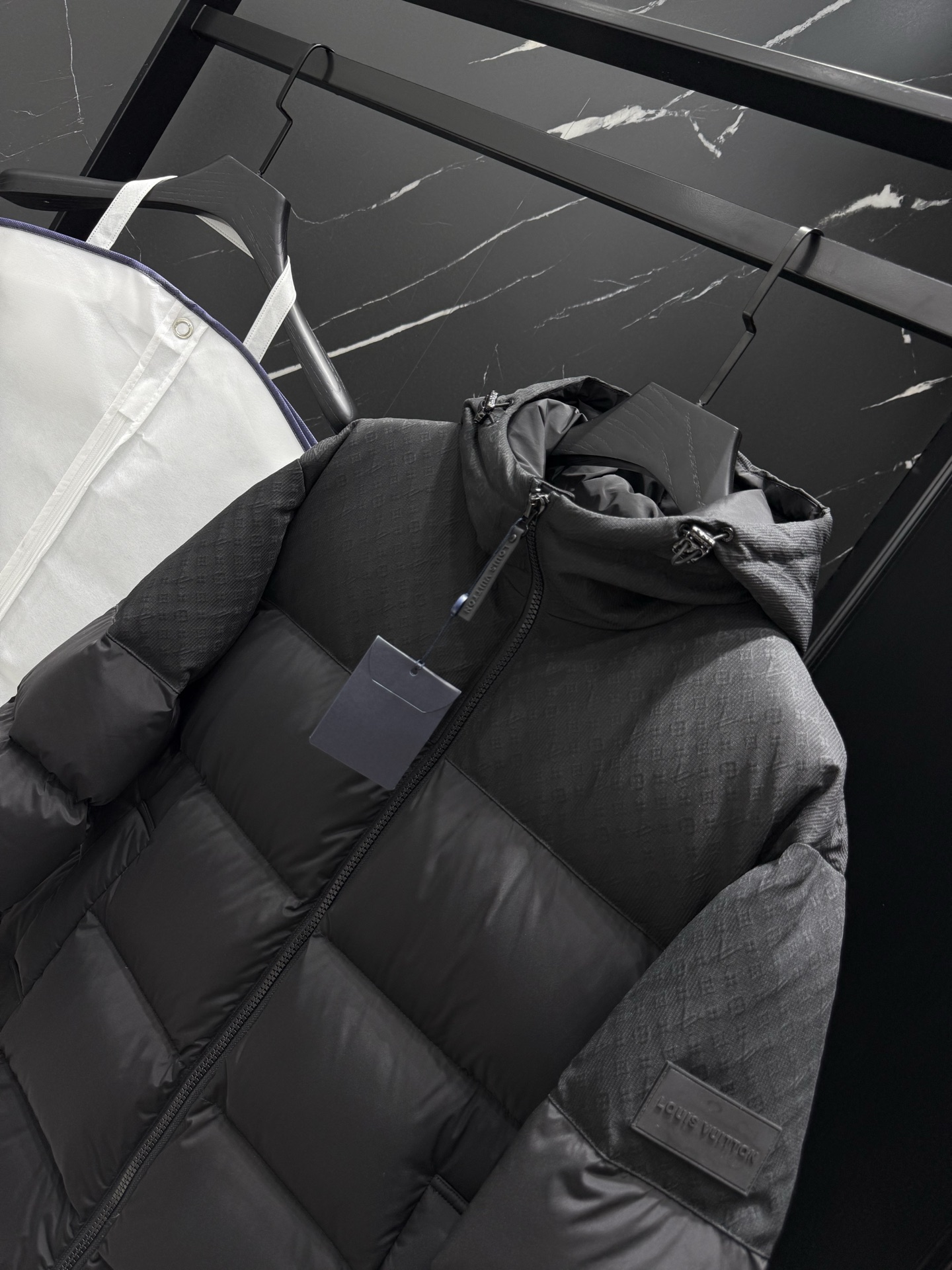 2025秋冬新款🆕原版1:1订制五金配件全进口原版定制 欢迎专柜对比 绝对的高品质 采用顶级95白鸭绒 