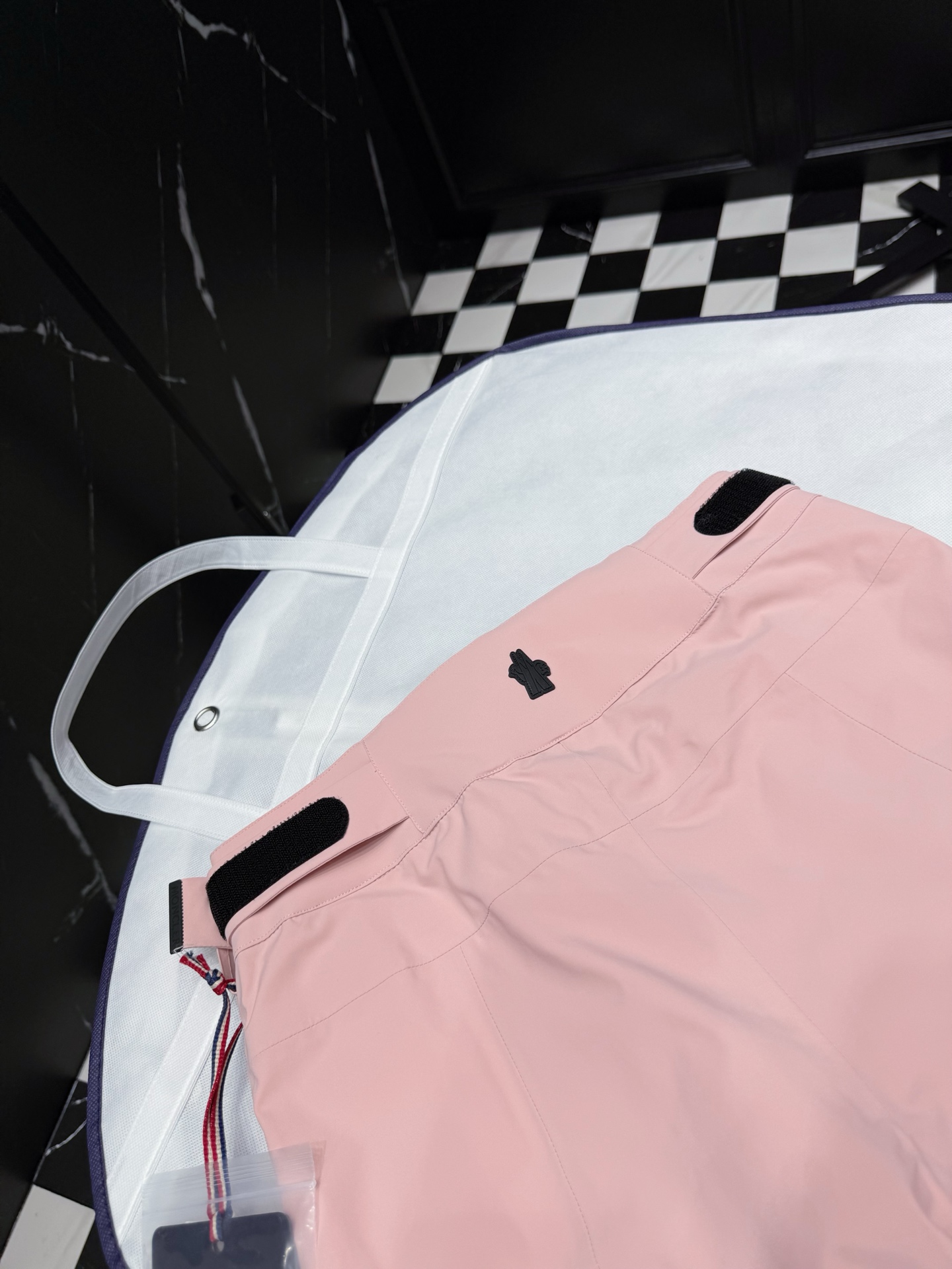 MONCLER Women's Pink Ski Pants High Performance Winter, Size 40 7 i1758899476591 5611 0 5