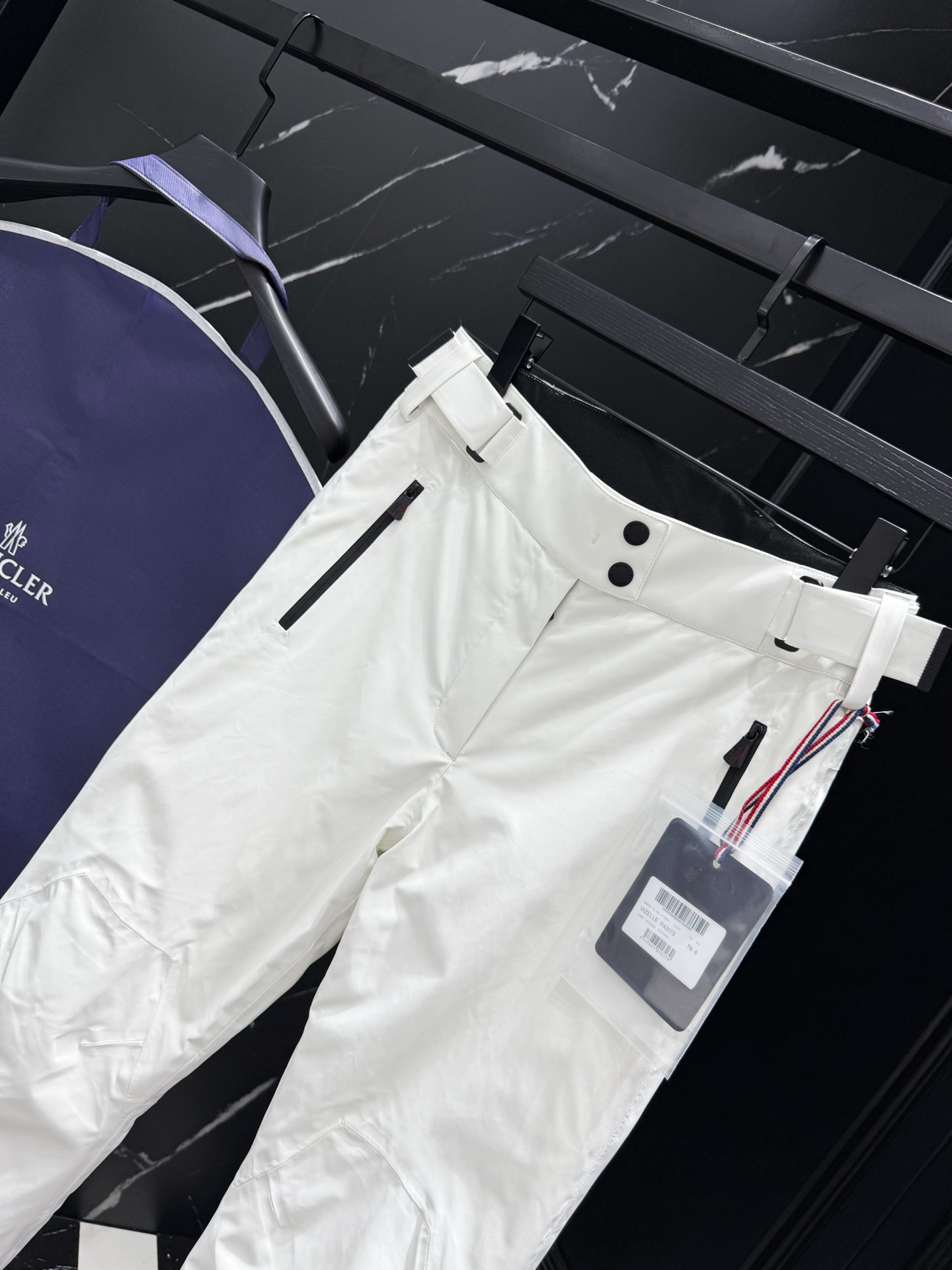 Moncler Women's White Gore-Tex Ski Pants | High-Performance Winter Apparel 3 i1758900310135 2979 0 2