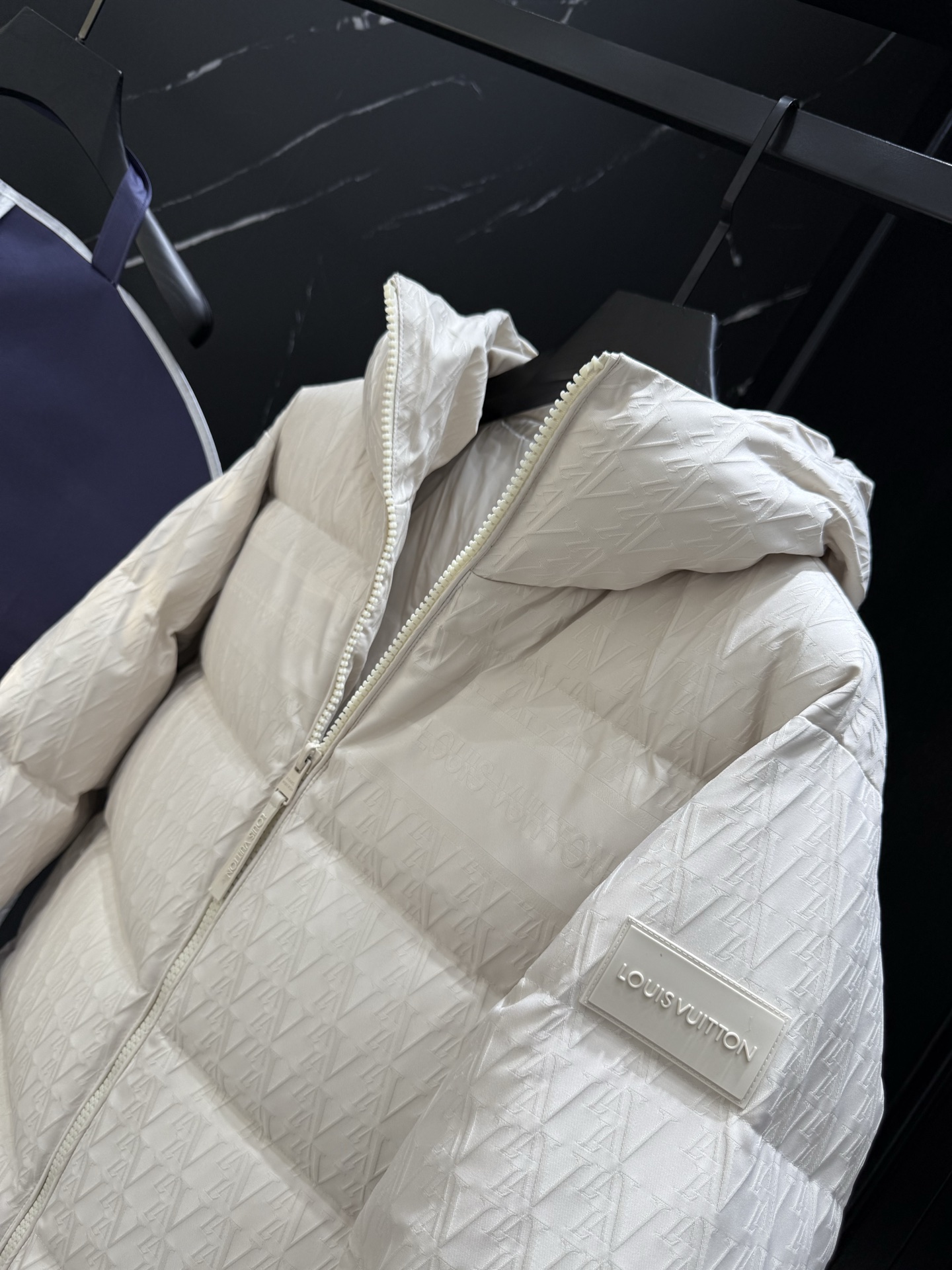 Louis Vuitton Padded Down Jacket - Stylish Winter Warmth- M-XXL 8 i1758900913786 3377 0 7