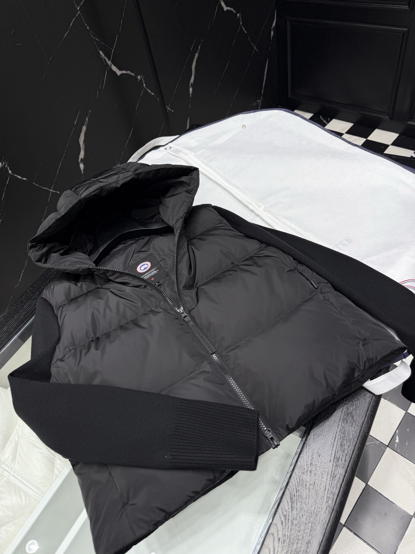 Moncler Women's Black Padded Wool Cropped Jacket Coat 9 i1758985128374 8982 0 7