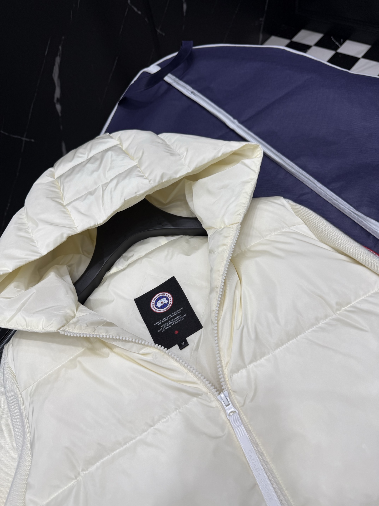 Moncler Women's Cropped Padded Wool Jacket - Stylish & Warm Outerwear 7 i1758985528781 7990 0 6