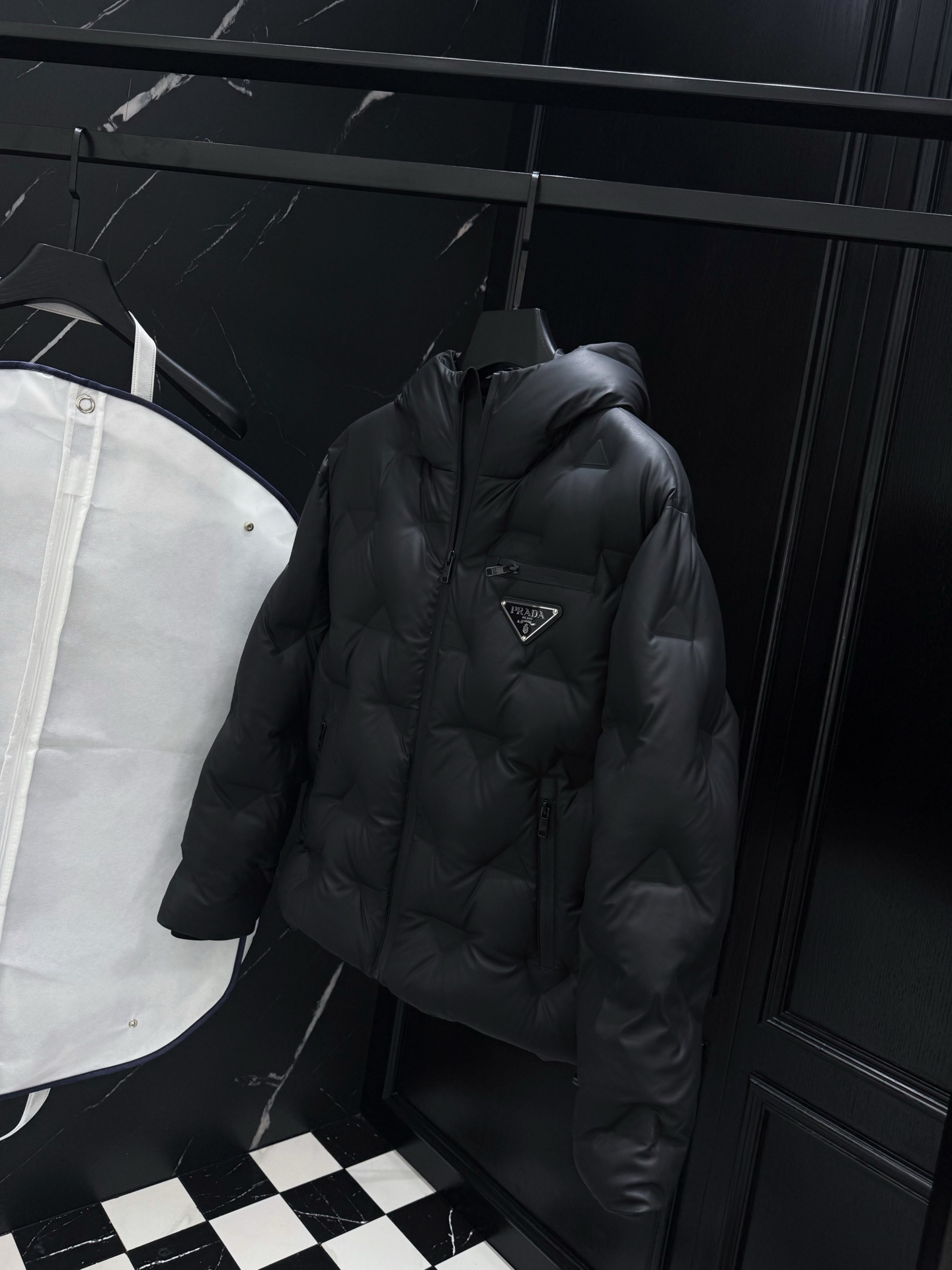 Prada 2025 Men's Black Padded Down Jacket - Ultra-Soft, Heavy-Duty, Unisex 7 i1759679027382 7912 0 5