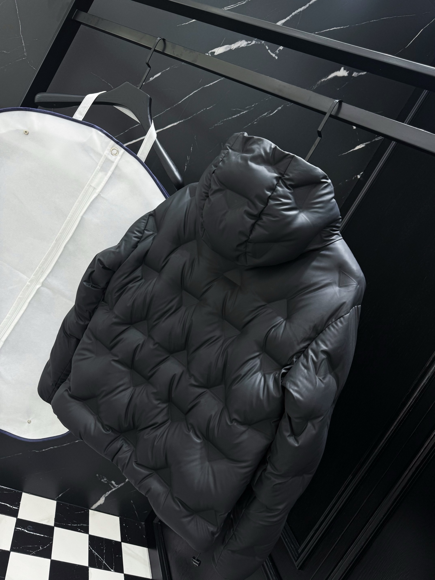 Prada 2025 Men's Black Padded Down Jacket - Ultra-Soft, Heavy-Duty, Unisex 9 i1759679028736 2285 0 7