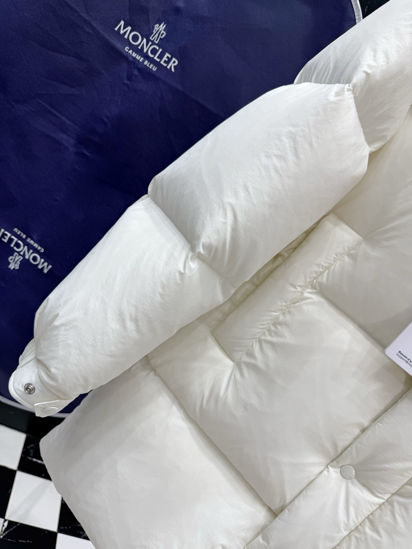 2025秋冬新款🆕（可拆卸马甲羽绒服）原版1:1订制五金配件全进口原版定制 欢迎专柜对比 绝对的高品质 