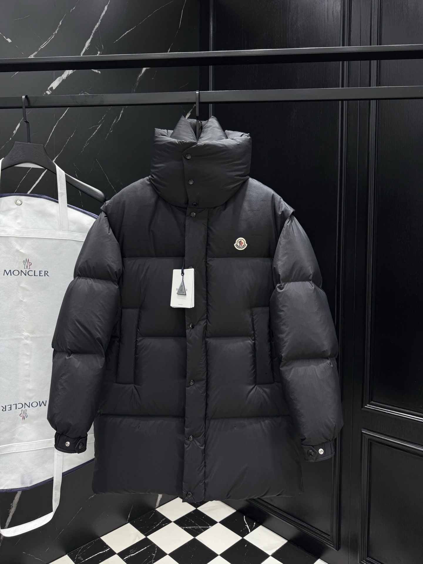 2025秋冬新款🆕（可拆卸马甲羽绒服）原版1:1订制五金配件全进口原版定制 欢迎专柜对比 绝对的高品质 