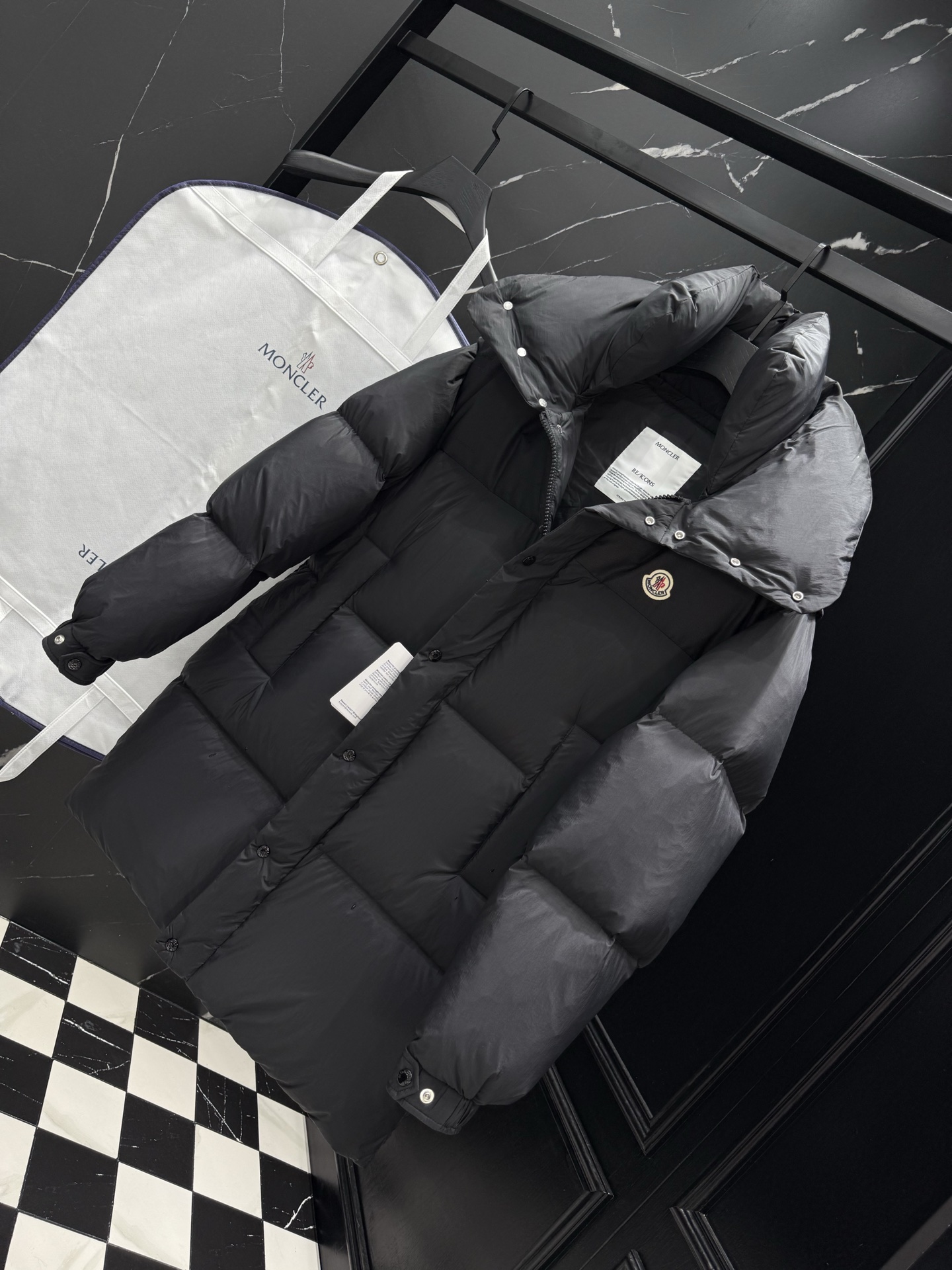 2025秋冬新款🆕（可拆卸马甲羽绒服）原版1:1订制五金配件全进口原版定制 欢迎专柜对比 绝对的高品质 