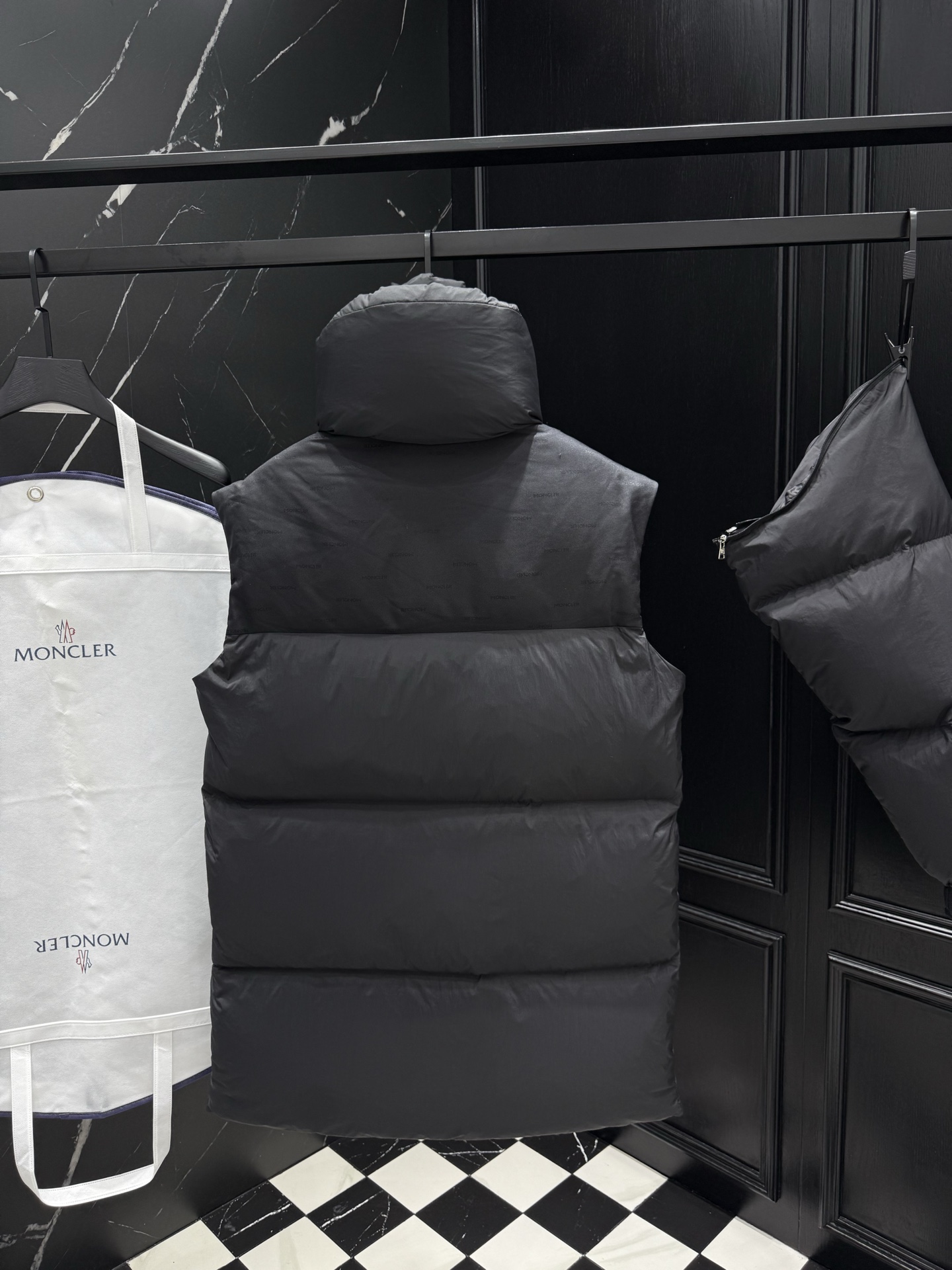 拆卸马甲挂拍8689