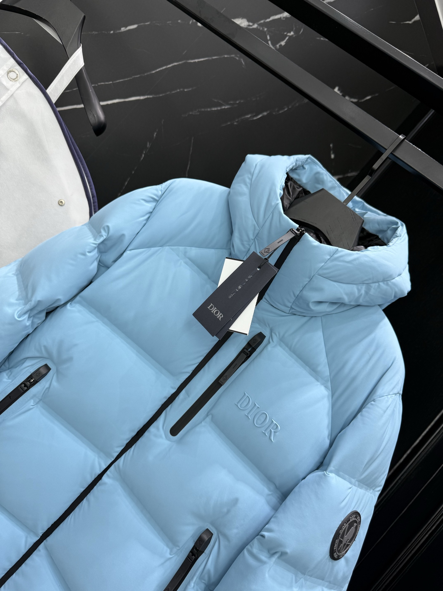 2025秋冬新款🆕原版1:1订制五金配件全进口原版定制 欢迎专柜对比 绝对的高品质 采用顶级95白鸭绒 