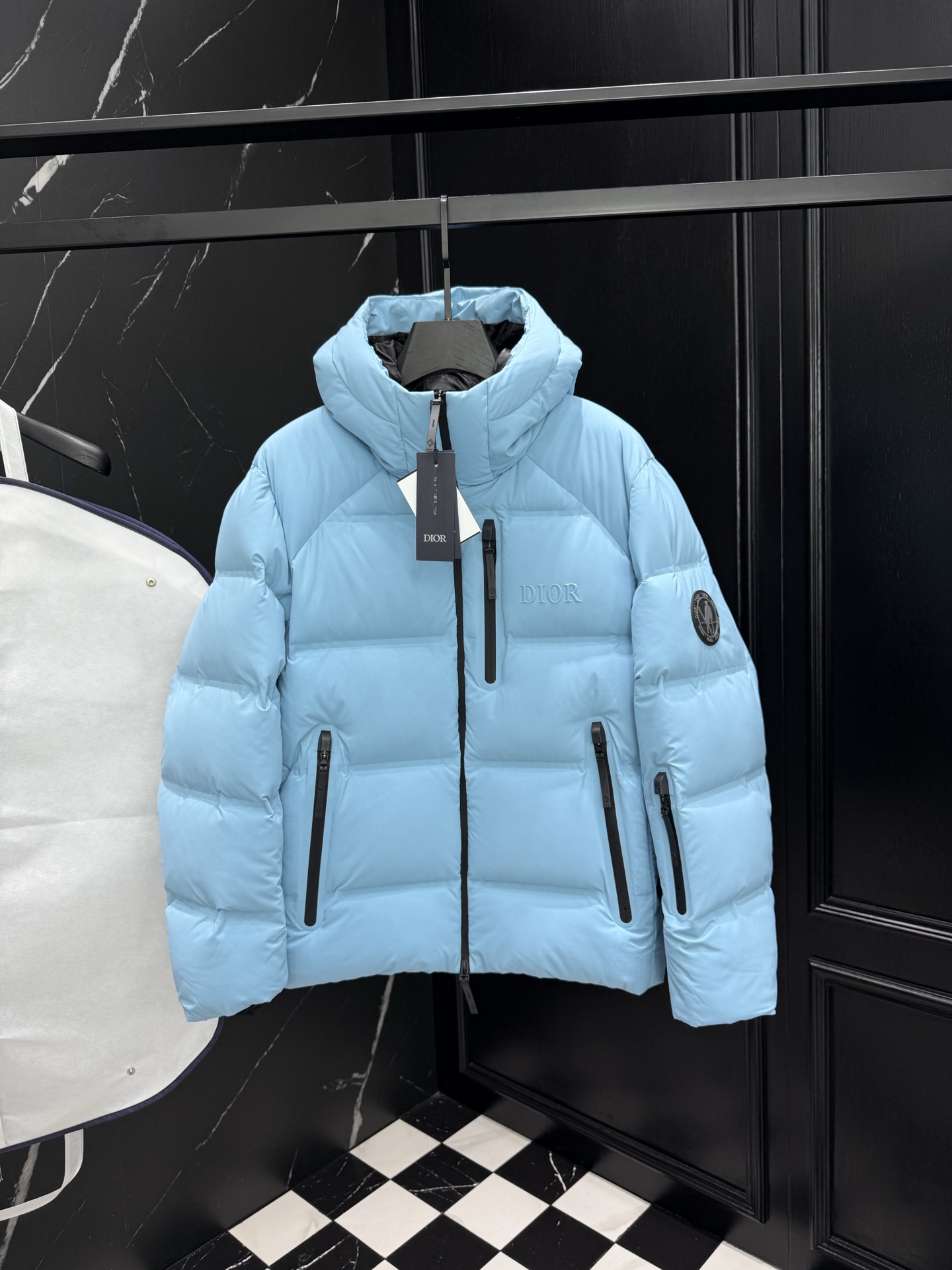 2025秋冬新款🆕原版1:1订制五金配件全进口原版定制 欢迎专柜对比 绝对的高品质 采用顶级95白鸭绒 