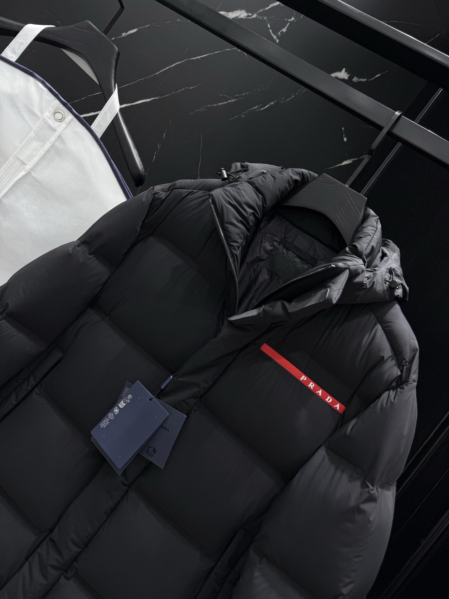 2025秋冬新款🆕原版1:1订制五金配件全进口原版定制 欢迎专柜对比 绝对的高品质 采用顶级95白鸭绒 