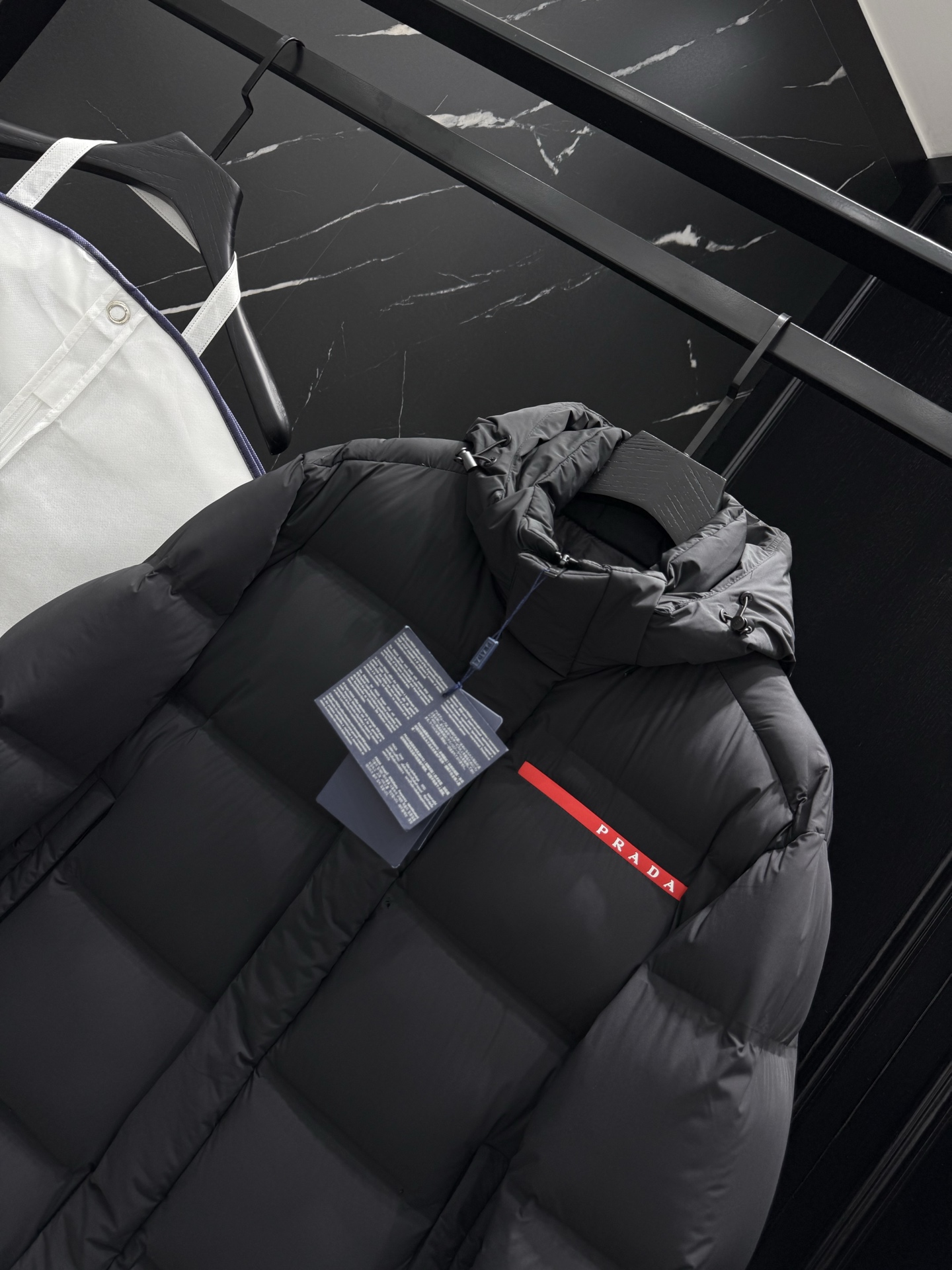 2025秋冬新款🆕原版1:1订制五金配件全进口原版定制 欢迎专柜对比 绝对的高品质 采用顶级95白鸭绒 