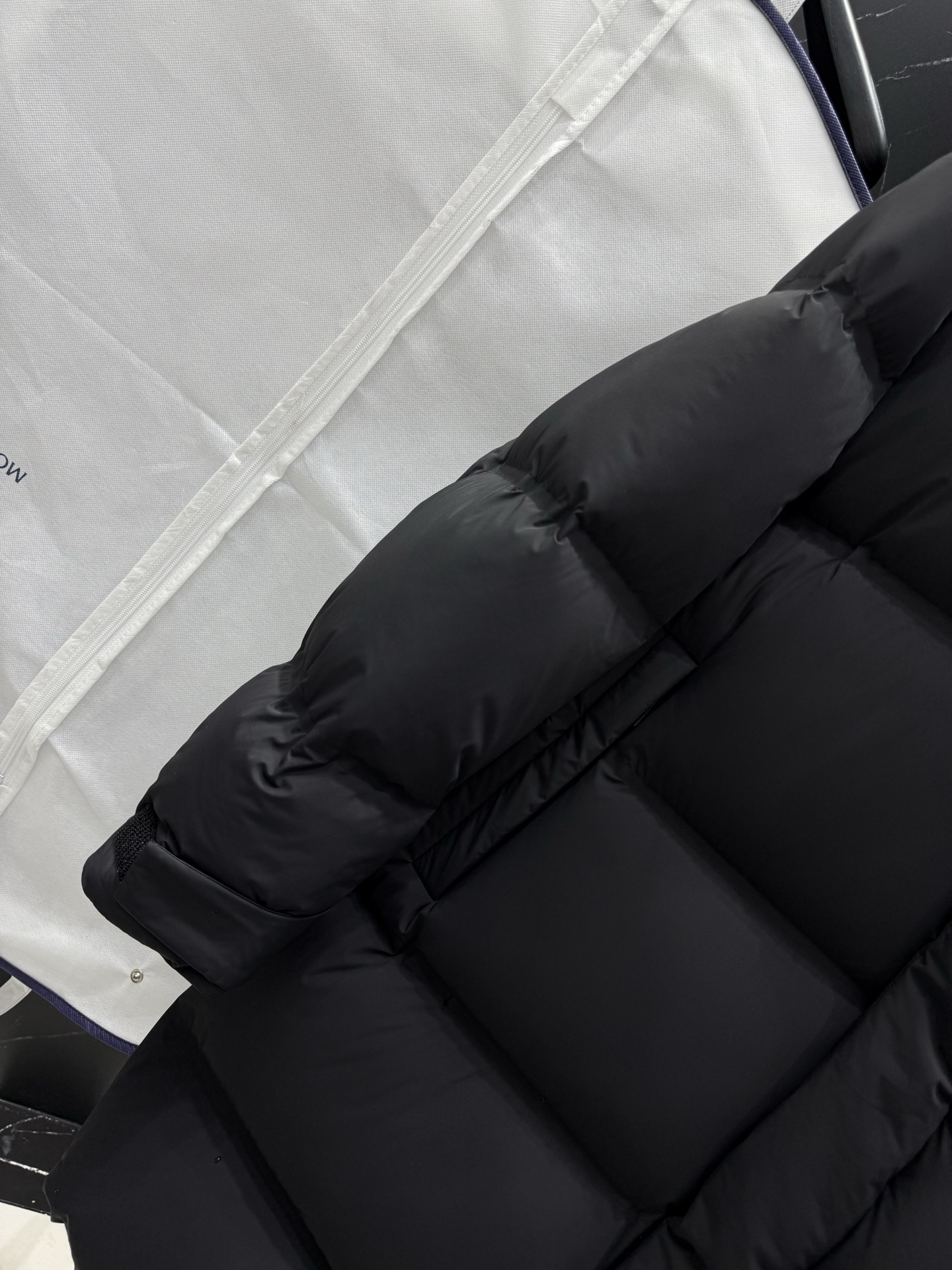 2025秋冬新款🆕原版1:1订制五金配件全进口原版定制 欢迎专柜对比 绝对的高品质 采用顶级95白鸭绒 