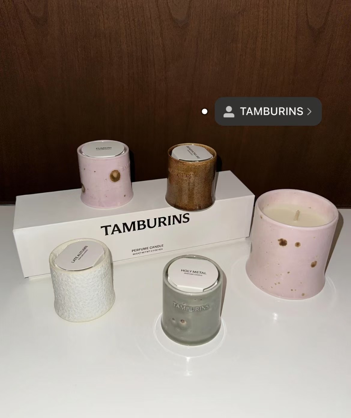 NO:809922,The price is great!  !  !  After you use it, you can put it at home as decoration!  !  The scent is delicious!  !  Take the wooden calm style!  !  Jenny loves things!  It's not beauty waste!  It’s fragrance and beauty coexist!  , Car Aromatherapy. Home Fragrance. Candles19860909价格很好！！！ 用完了还可以摆在家里当装饰！！ 香味好闻！！ 走的是木质沉静风！！ 珍妮爱物！它不是美丽废物！是香味和美观并存！,车载香薰.居家香氛.蜡烛,accessory