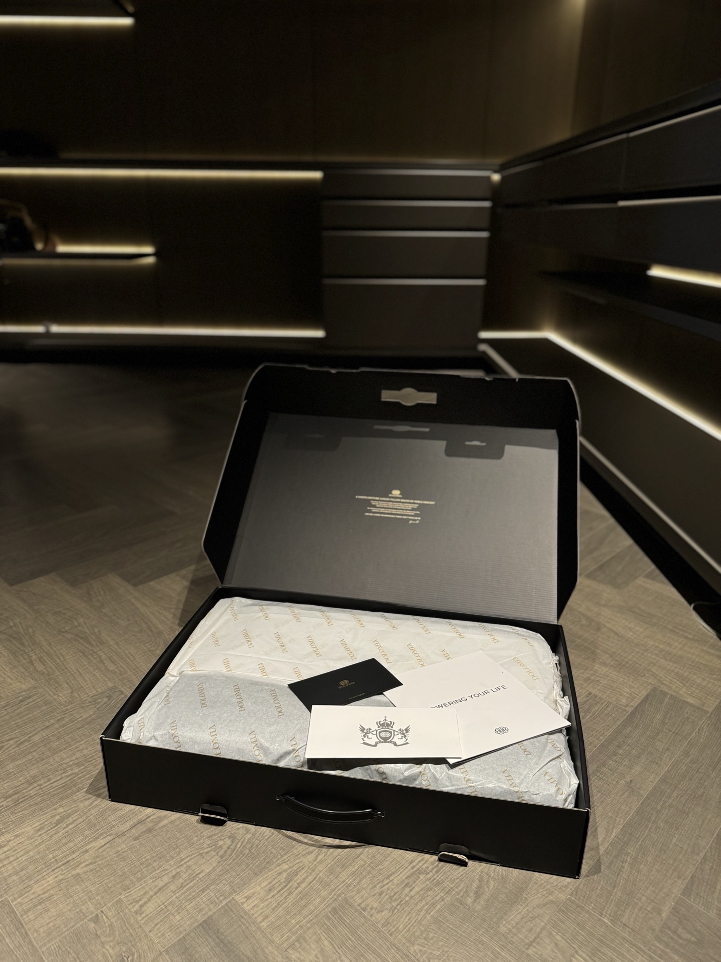 华伦天奴 Valentino 高定典藏经典高奢皮具手袋托特包斜挎包女包 #3AD94C8A 8
