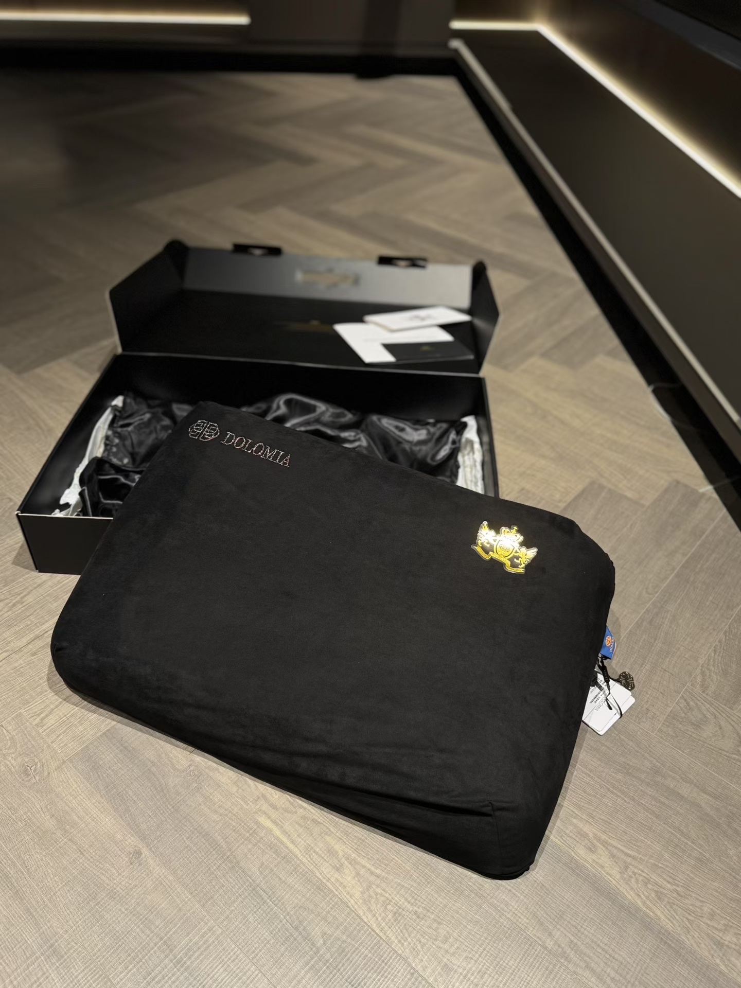 爱马仕 Hermès 高定典藏典雅居所生活方式奢华家居家纺四件套摆件 #71A6E1ED 2