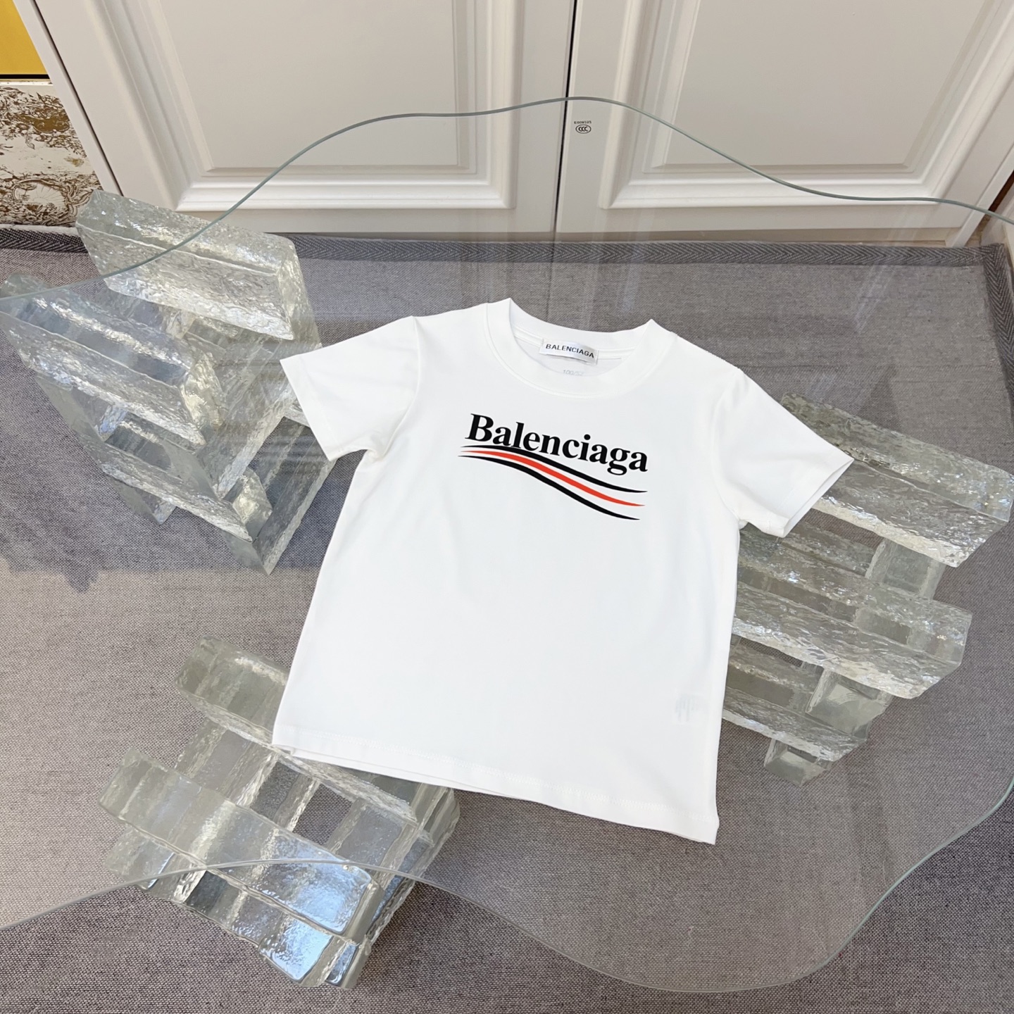 Blanco 90-150cm sin descuento 49 160-170cm 59 Camiseta de cuello redondo de Balenciaga, nuevo modelo, misma que la de l…