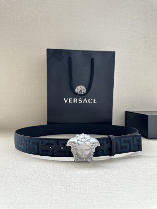 Versace Fabric Belt with Jacquard Greca Pattern and La Medusa Buckle 1 Versace Fabric Belt with Jacquard Greca Pattern and La Medusa Buckle