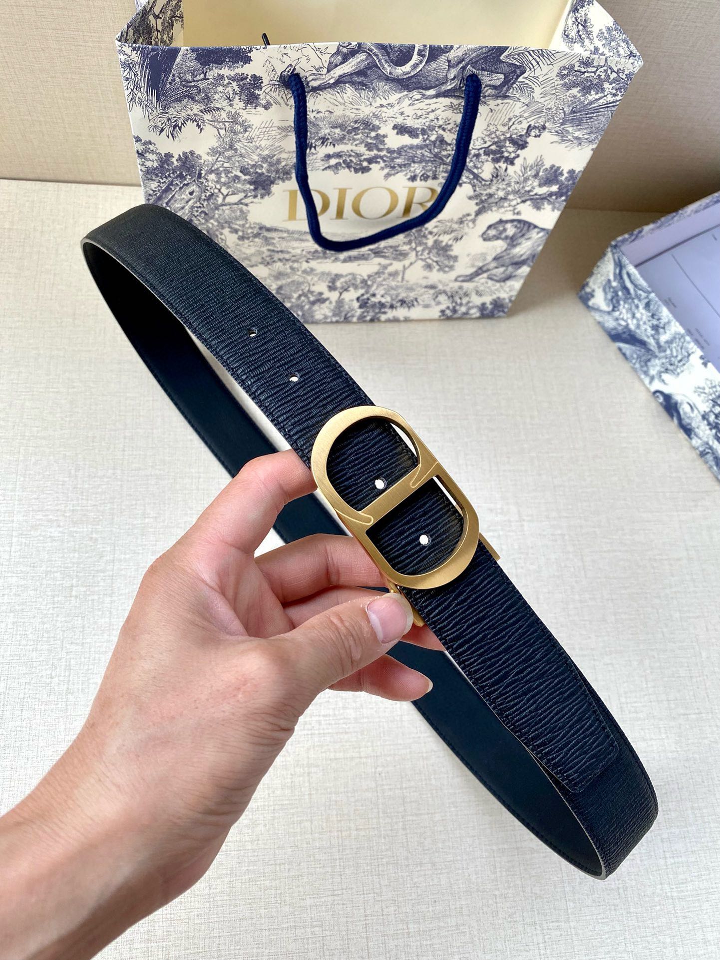 Dior Style Black Leather Men's Belts Lookbook Reference image 1