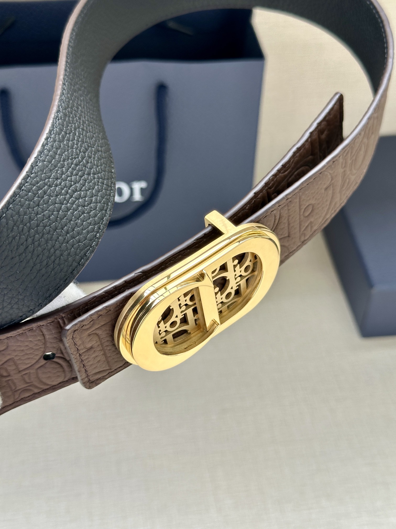 Gucci Style Beige Men's Belts Lookbook Reference image 2
