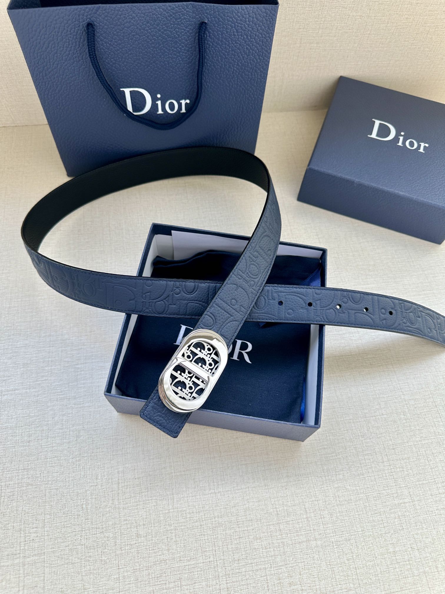 Gucci Style Beige Men's Belts Men's Belts Men's Belt detail image 4 from source 766476