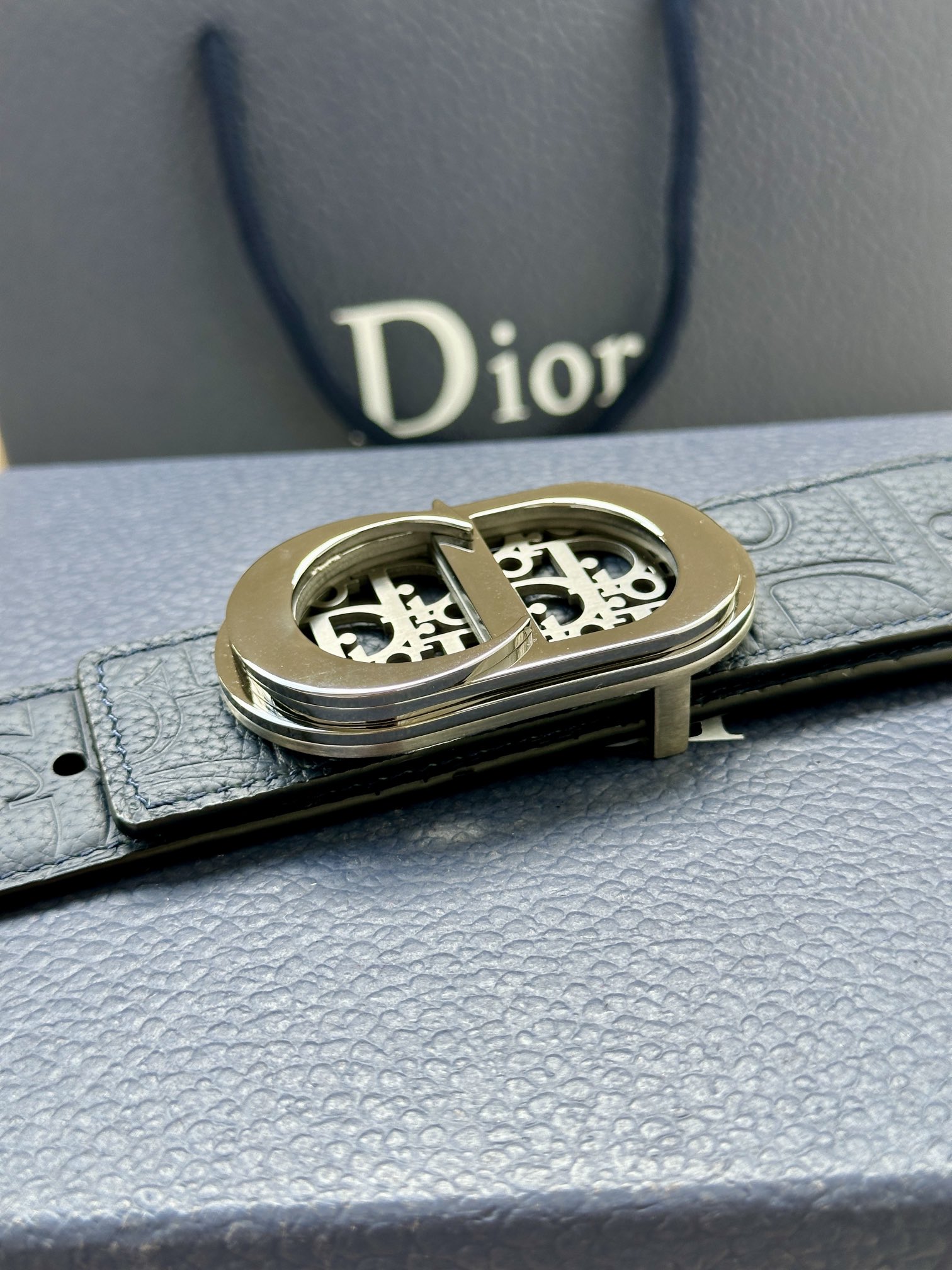Gucci Style Beige Men's Belts Lookbook Reference image 2